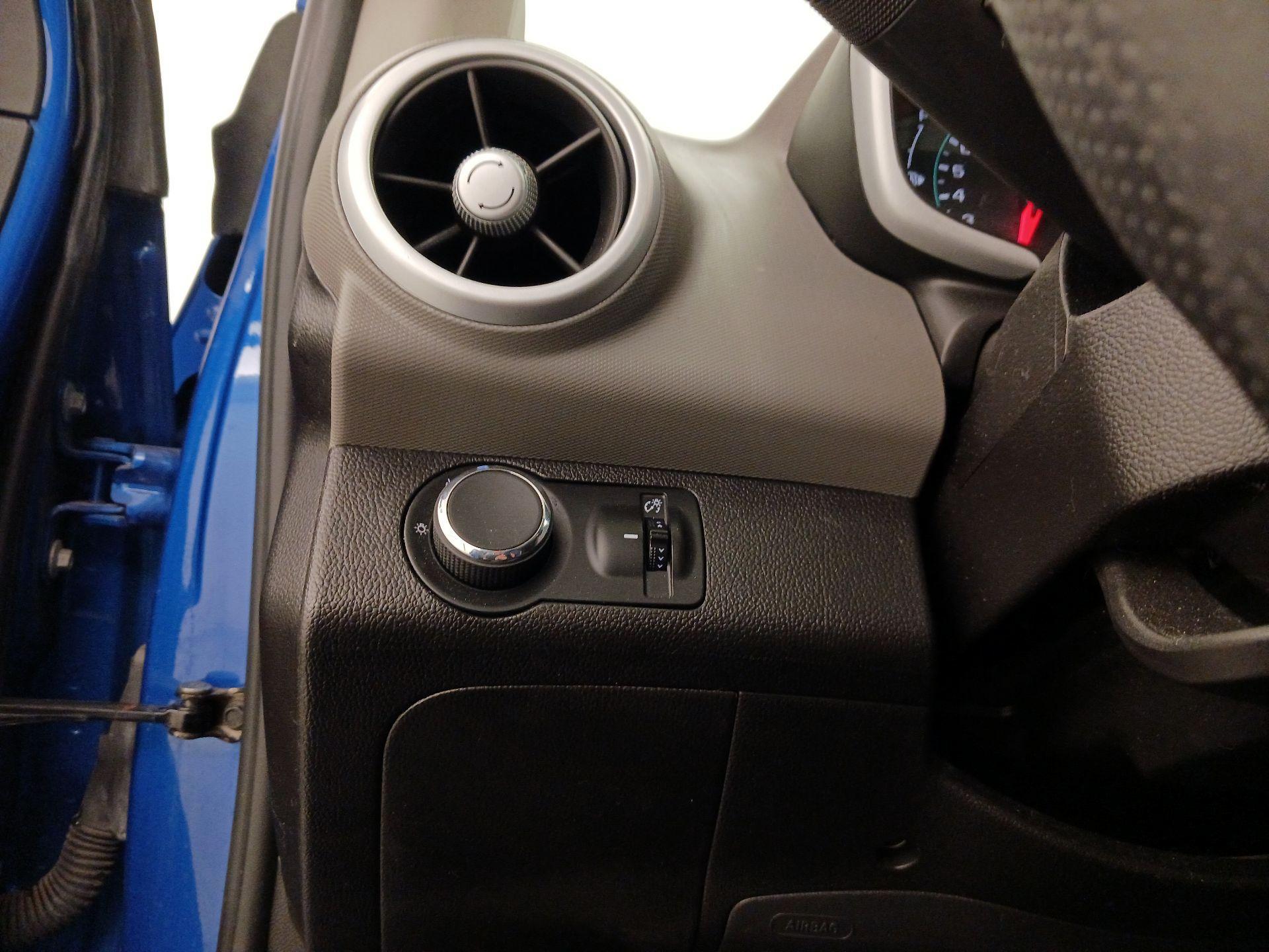 Thumbnail: 2017 Chevrolet Sonic - 13
