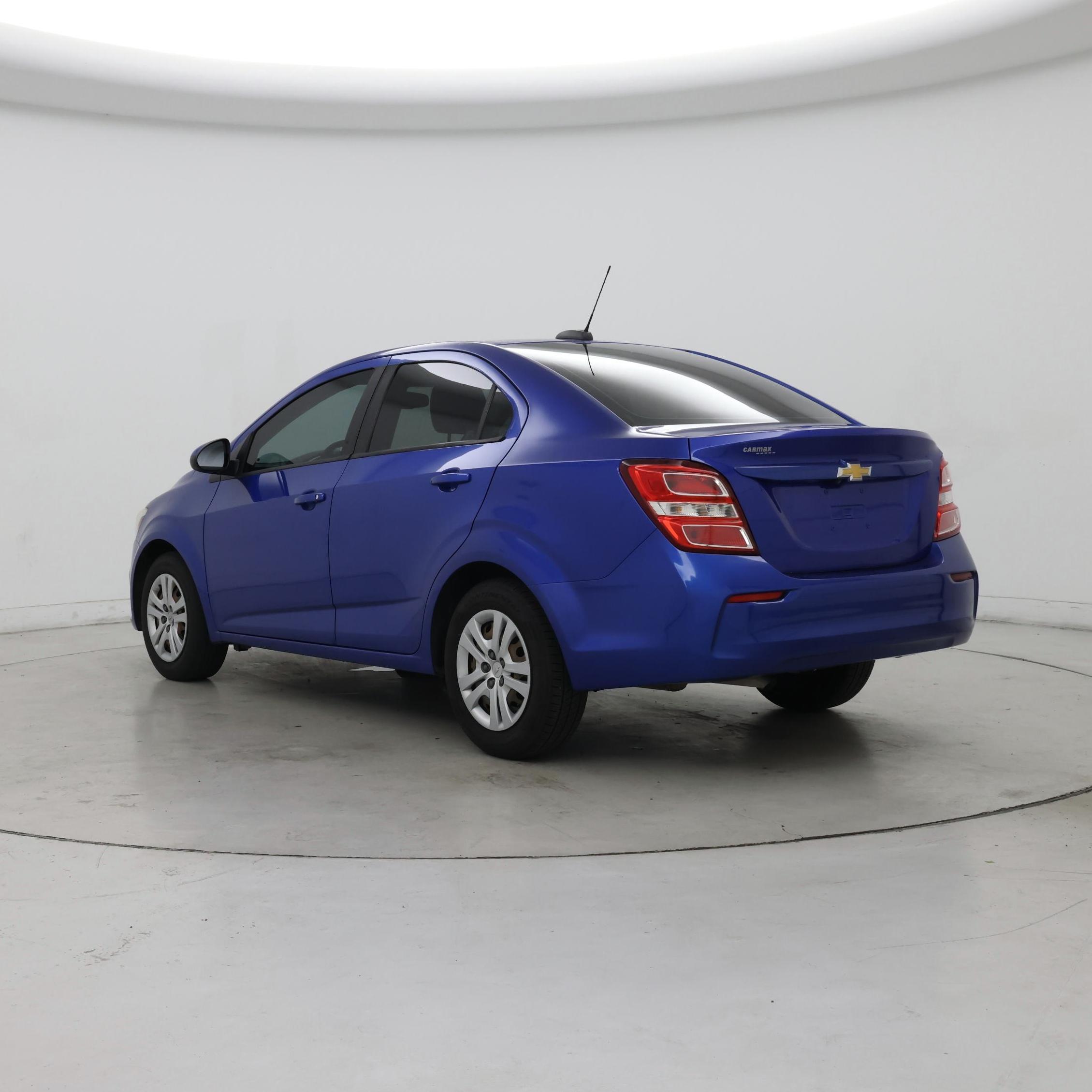 Thumbnail: 2017 Chevrolet Sonic - 2