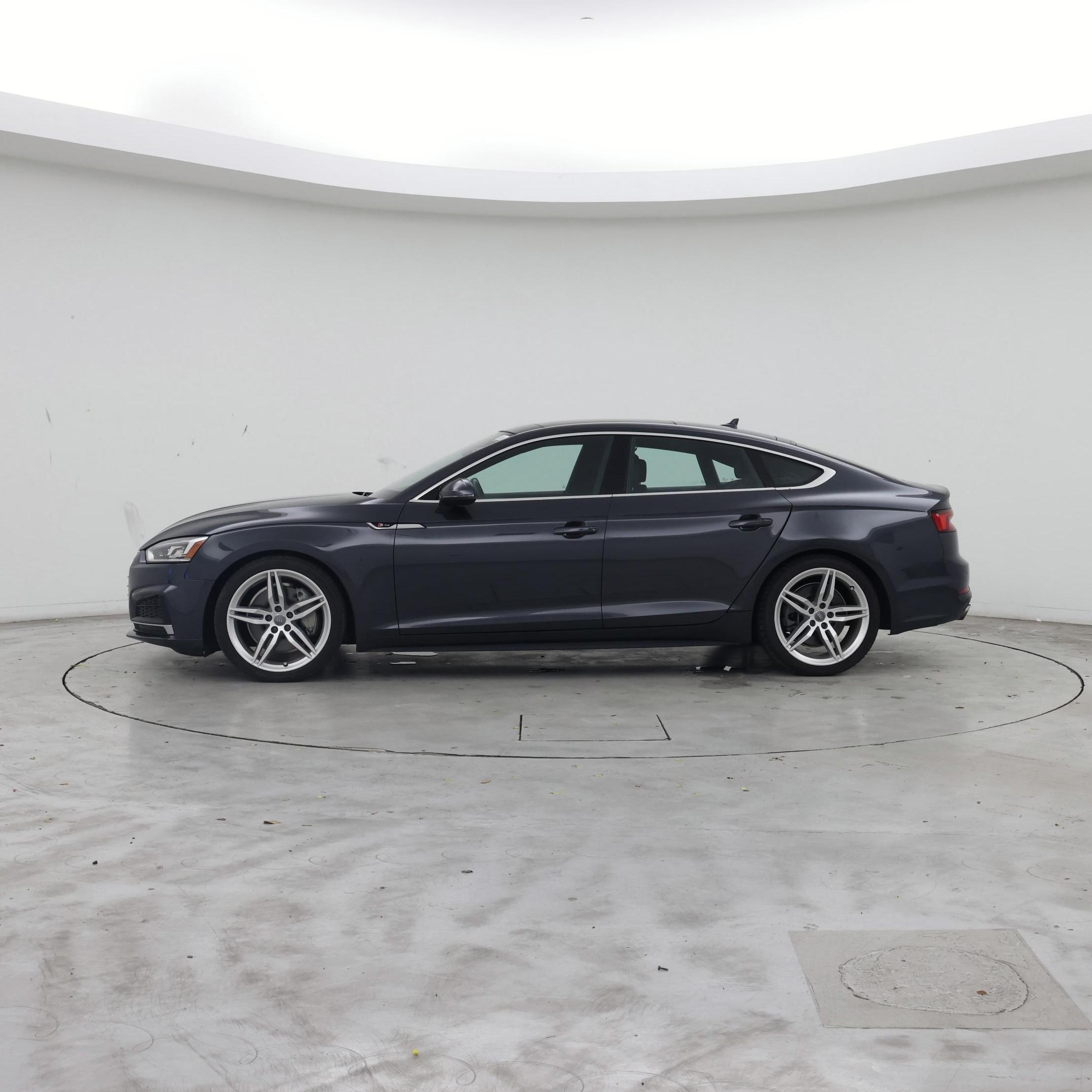 Thumbnail: 2019 Audi A5 - 3