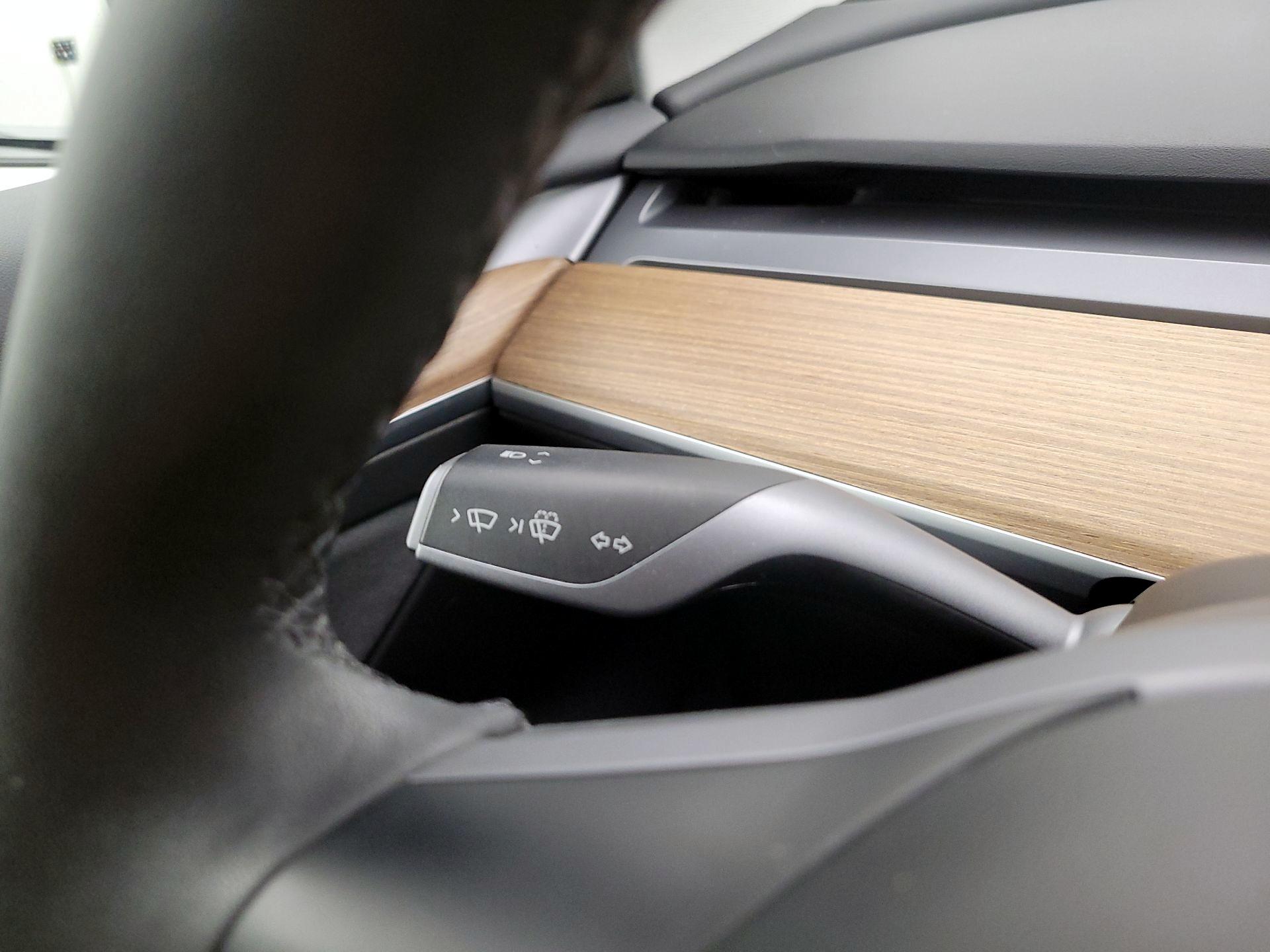 Thumbnail: 2023 Tesla Model 3 - 13