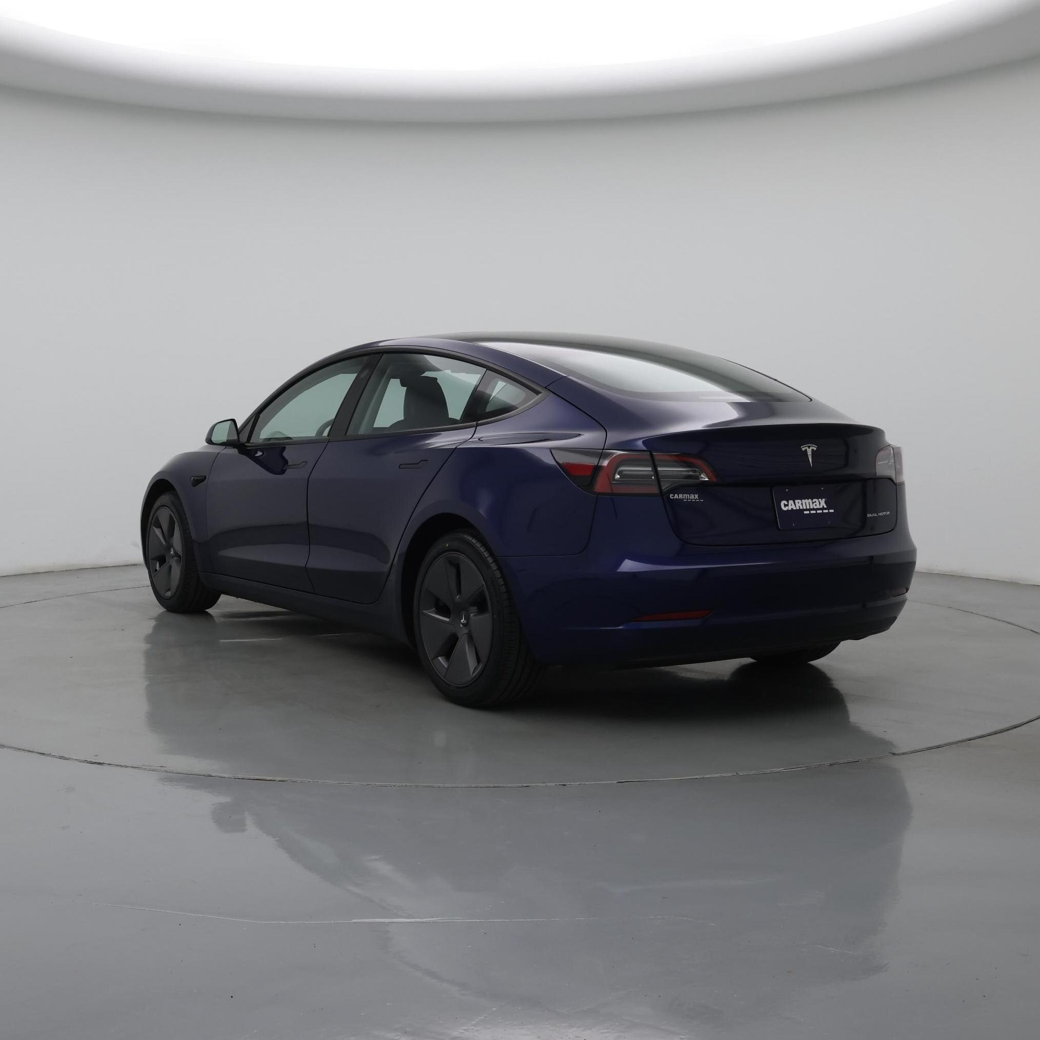 Thumbnail: 2023 Tesla Model 3 - 2
