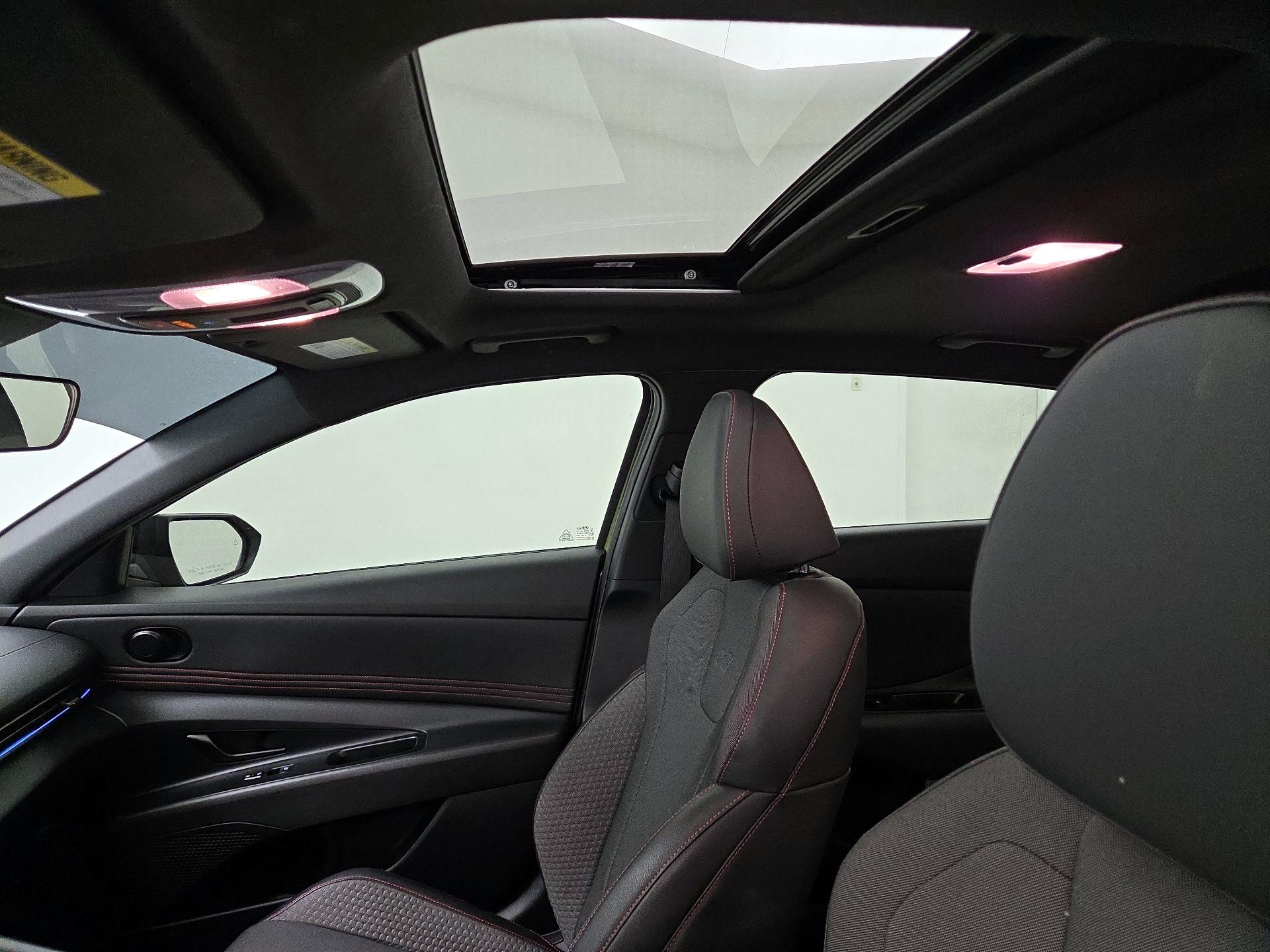 Thumbnail: 2024 Hyundai Elantra - 20