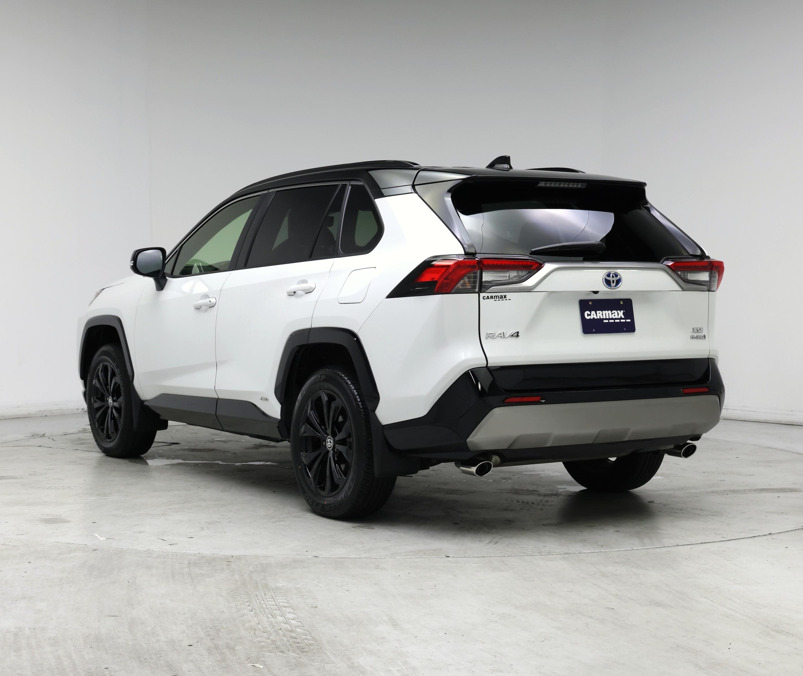 Thumbnail: 2024 Toyota RAV4 - 2