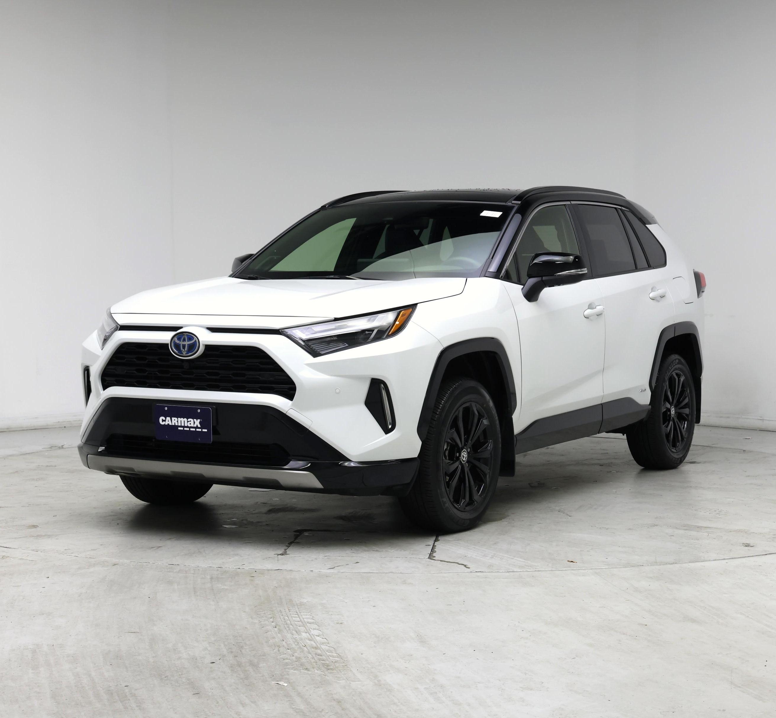 Thumbnail: 2024 Toyota RAV4 - 4