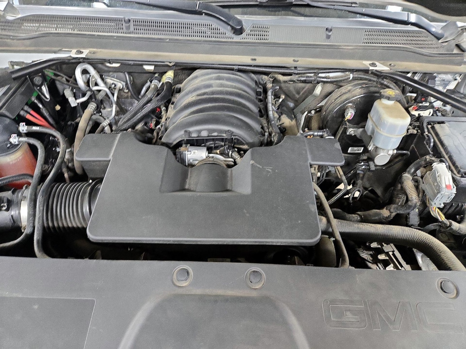 2020 GMC Yukon Denali - Photo 24