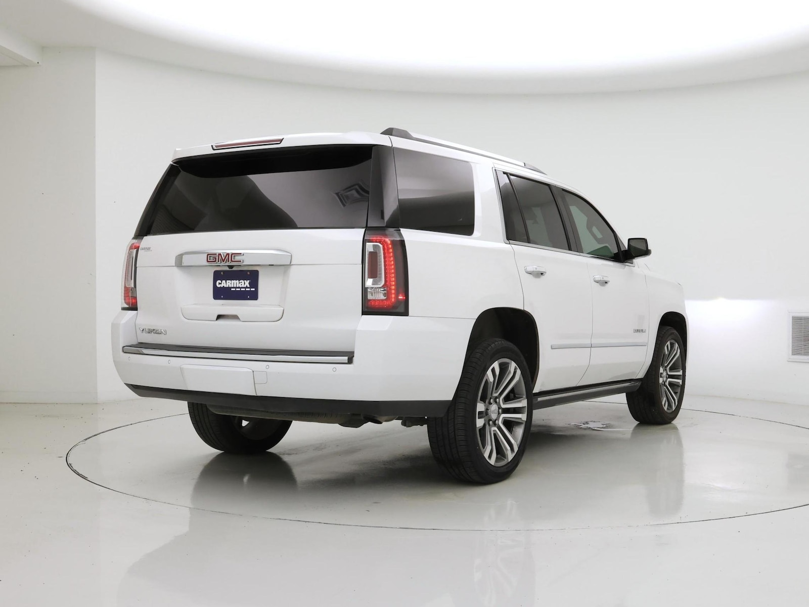 2020 GMC Yukon Denali - Photo 9