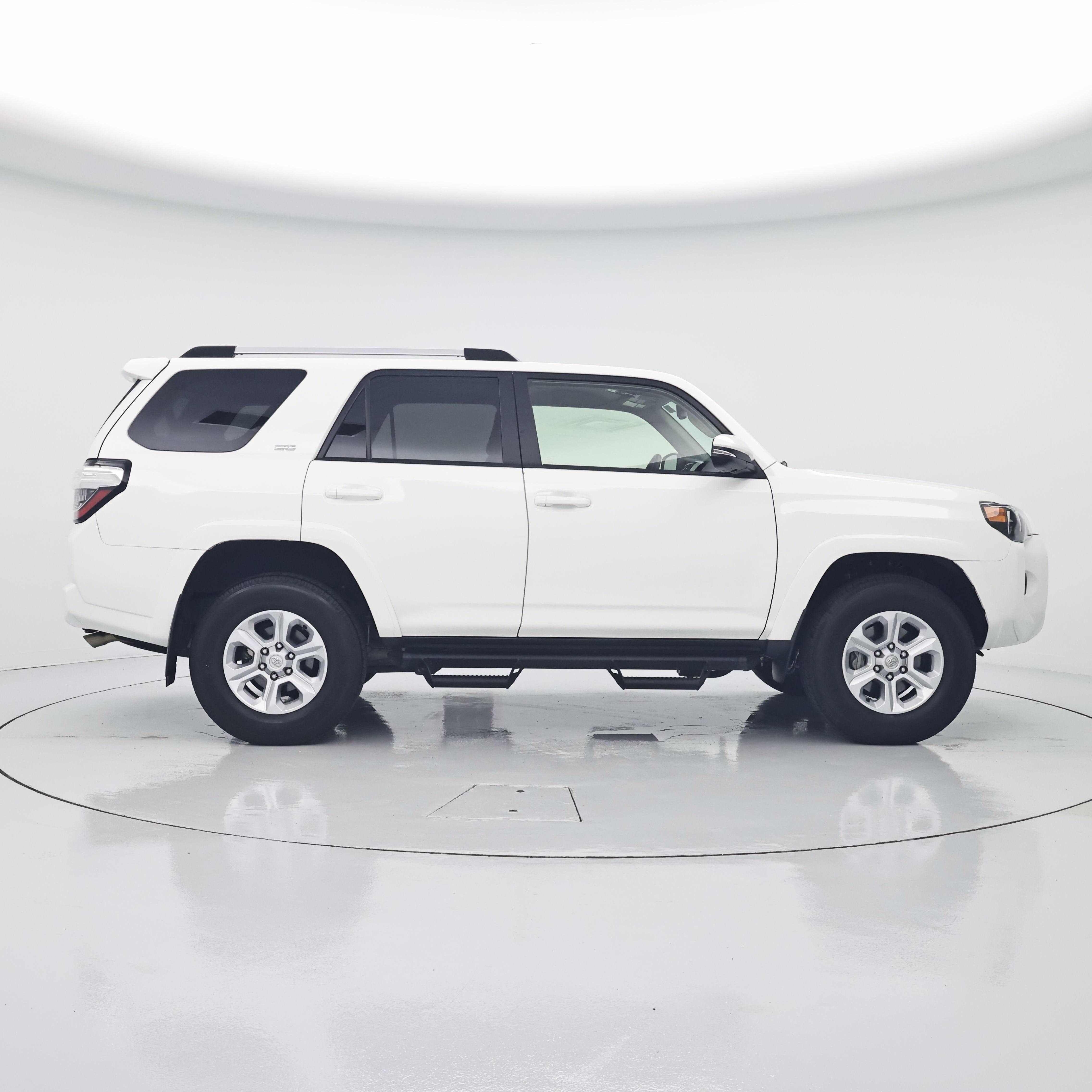 Thumbnail: 2022 Toyota 4Runner - 7