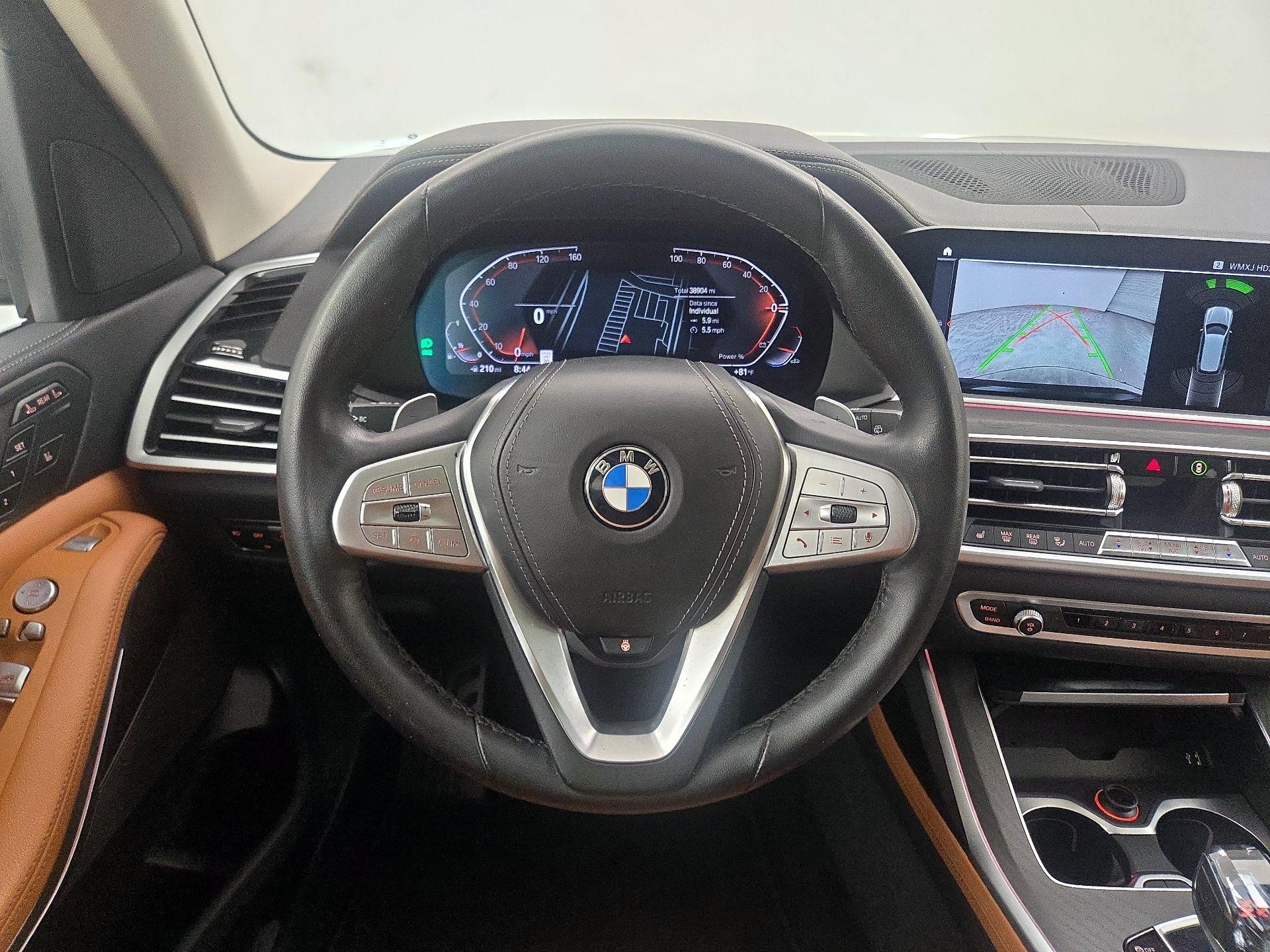 Thumbnail: 2022 BMW X7 - 10