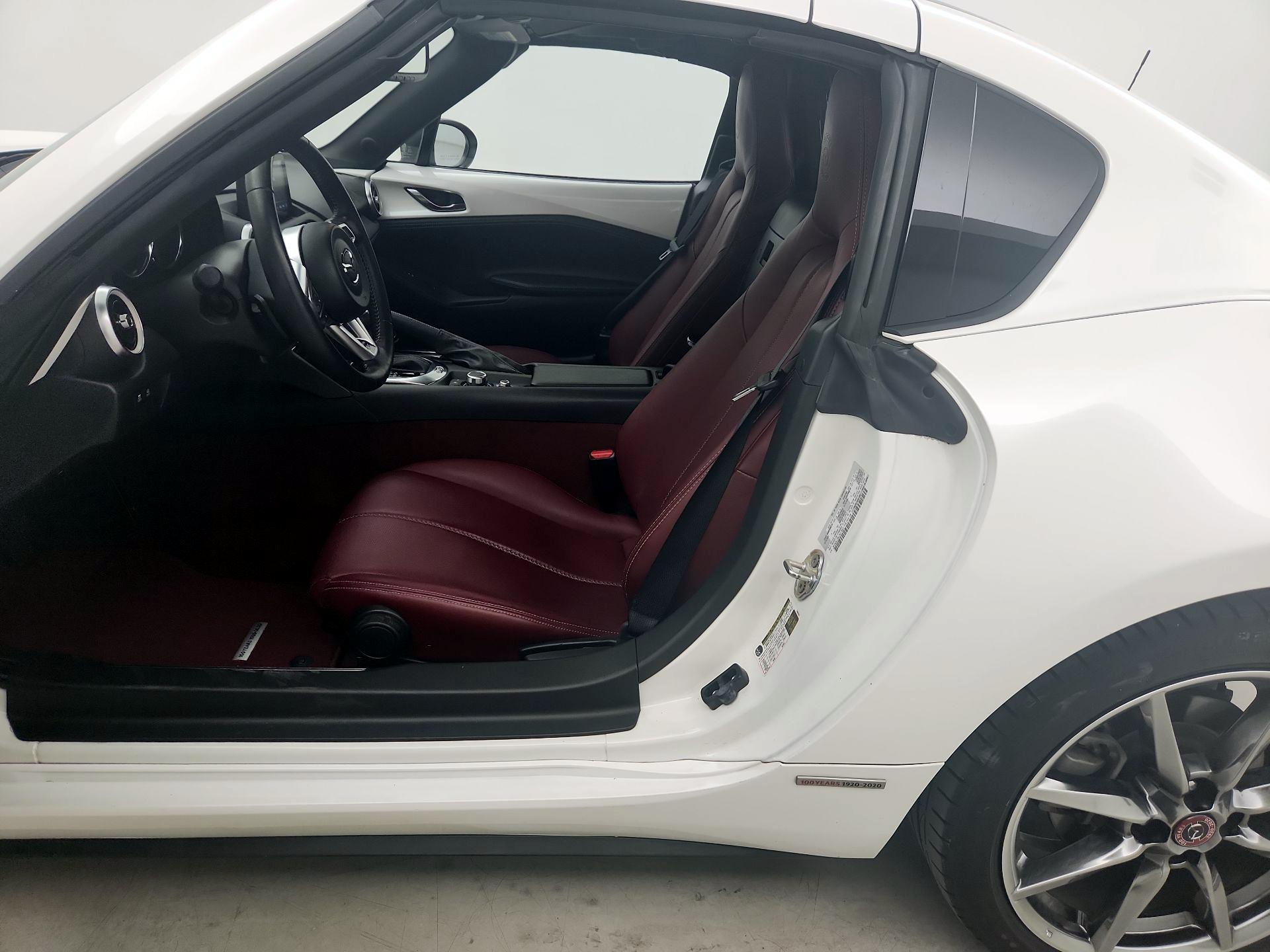 Thumbnail: 2020 Mazda MX-5 Miata - 11