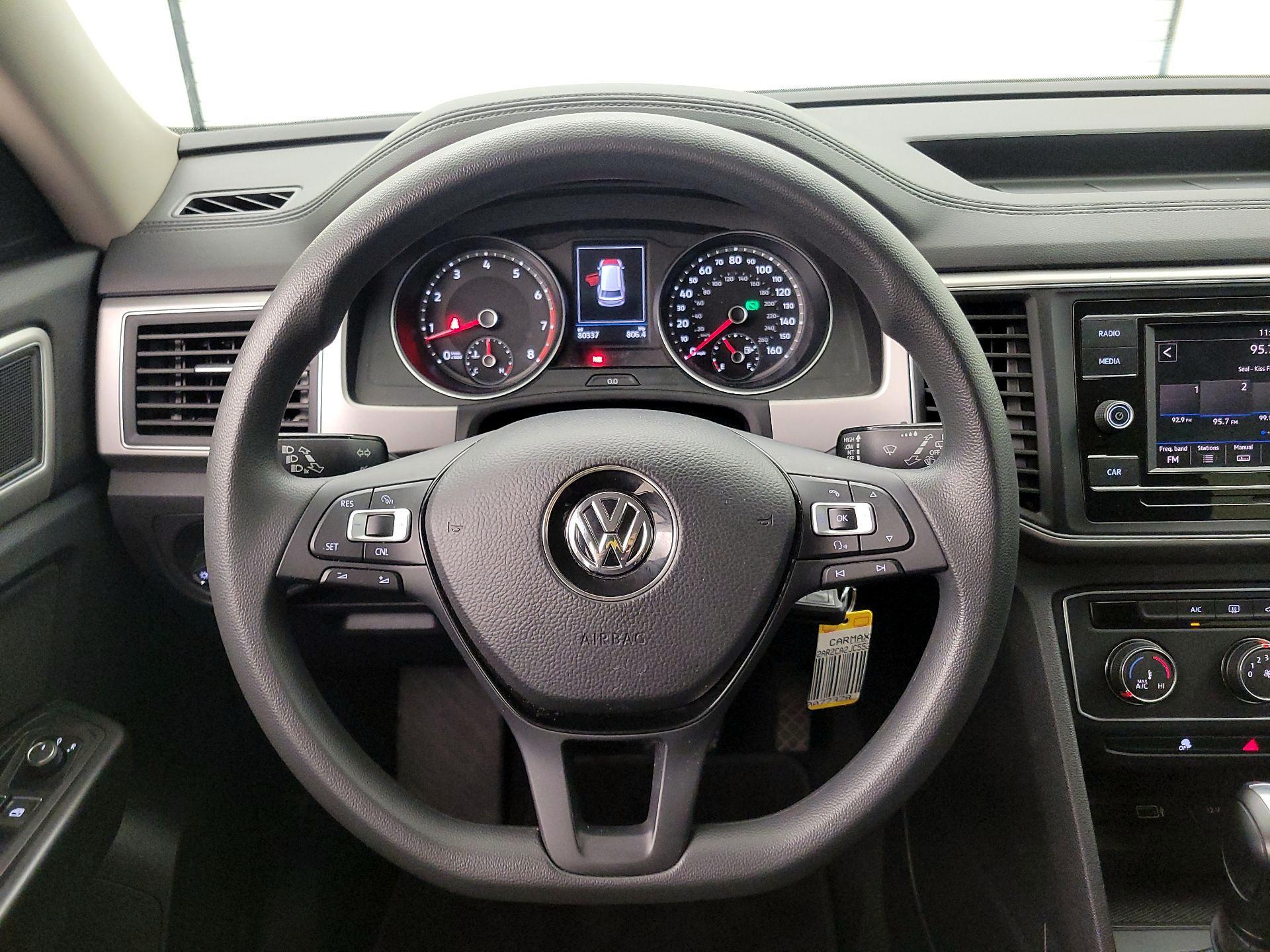 Thumbnail: 2018 Volkswagen Atlas - 10