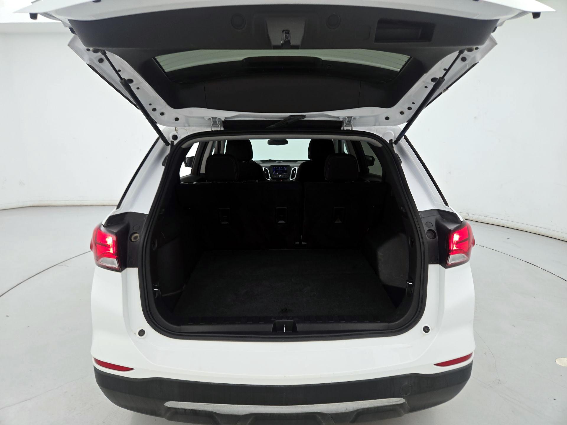 Thumbnail: 2022 Chevrolet Equinox - 20