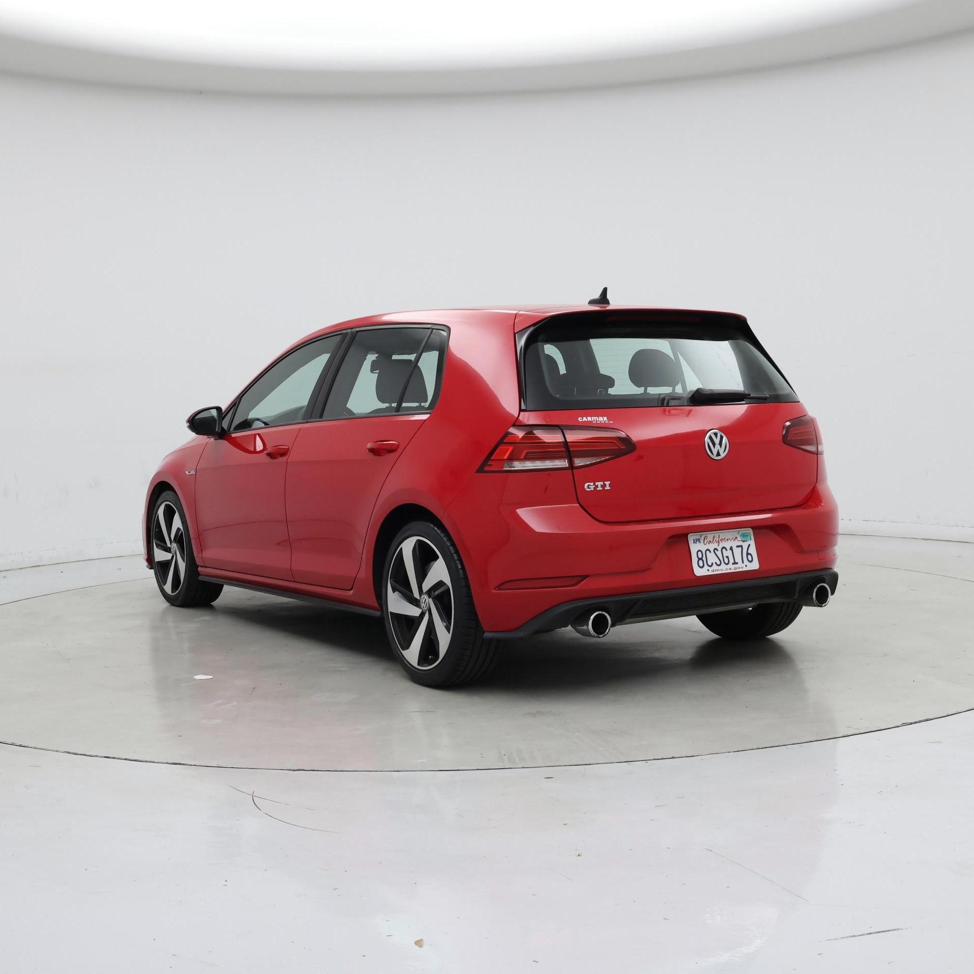 Thumbnail: 2018 Volkswagen Golf - 2