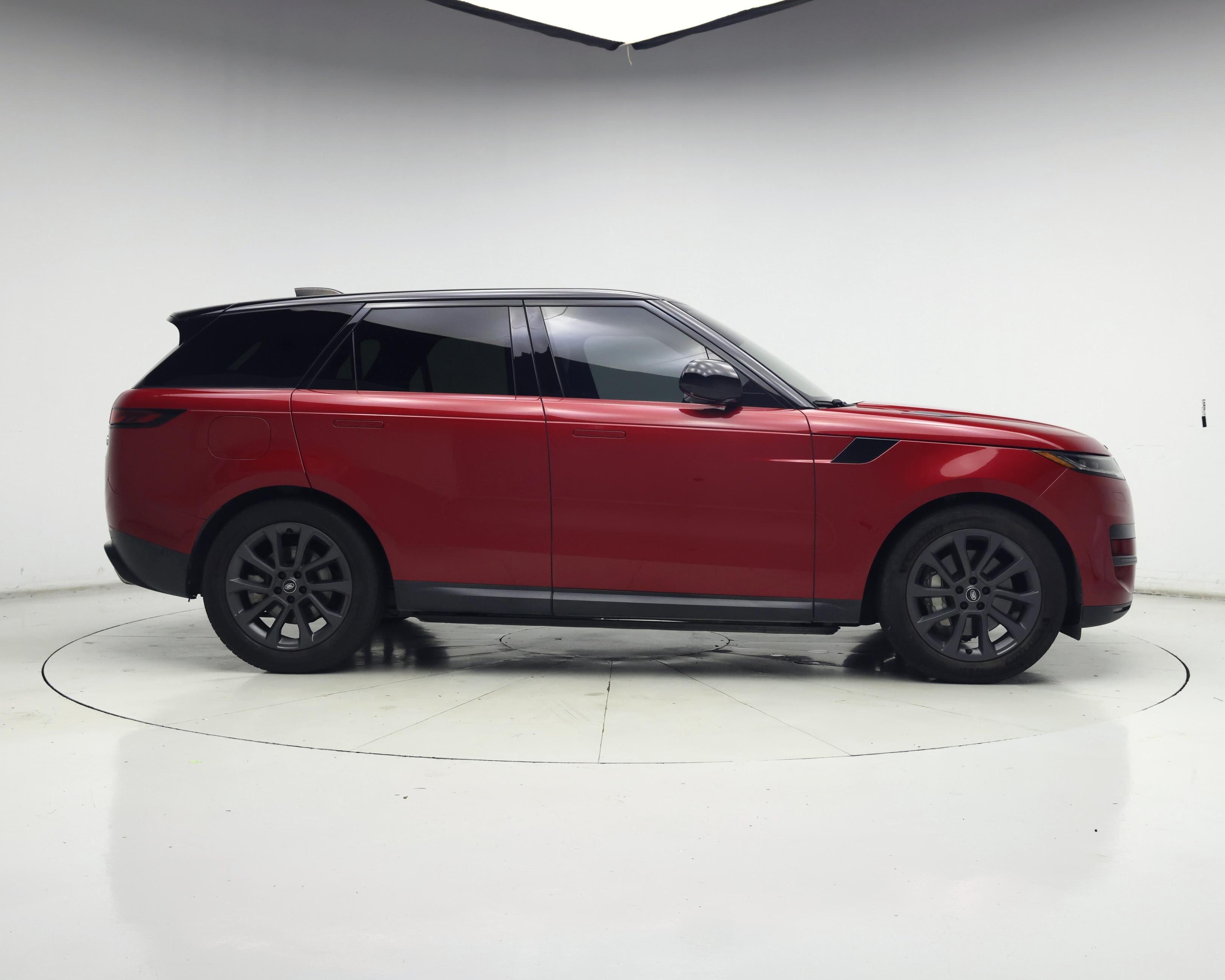 Thumbnail: 2023 Land Rover Range Rover Sport - 7