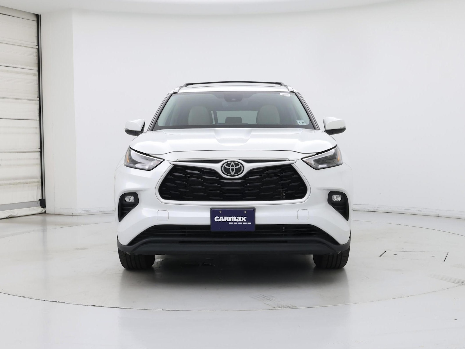 2022 Toyota Highlander XLE - Photo 6