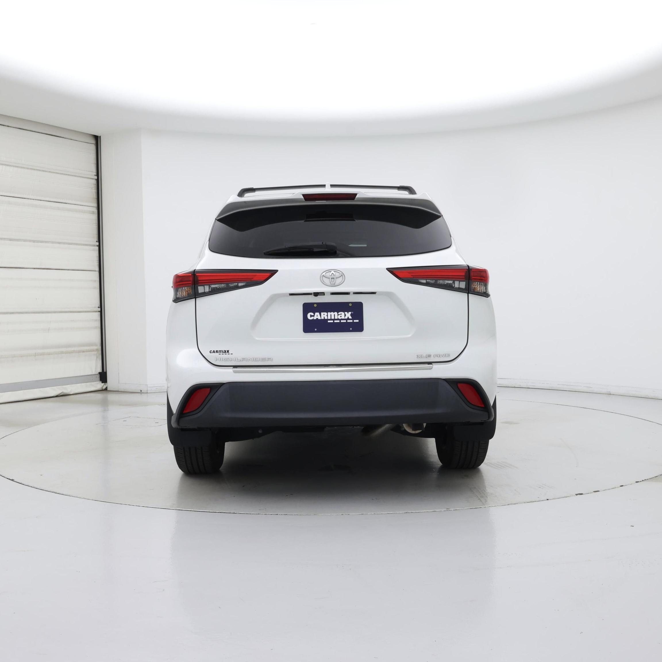 Thumbnail: 2022 Toyota Highlander - 6