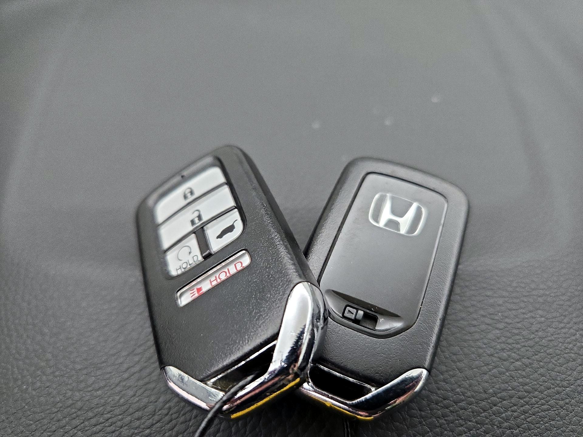 Thumbnail: 2017 Honda CR-V - 19