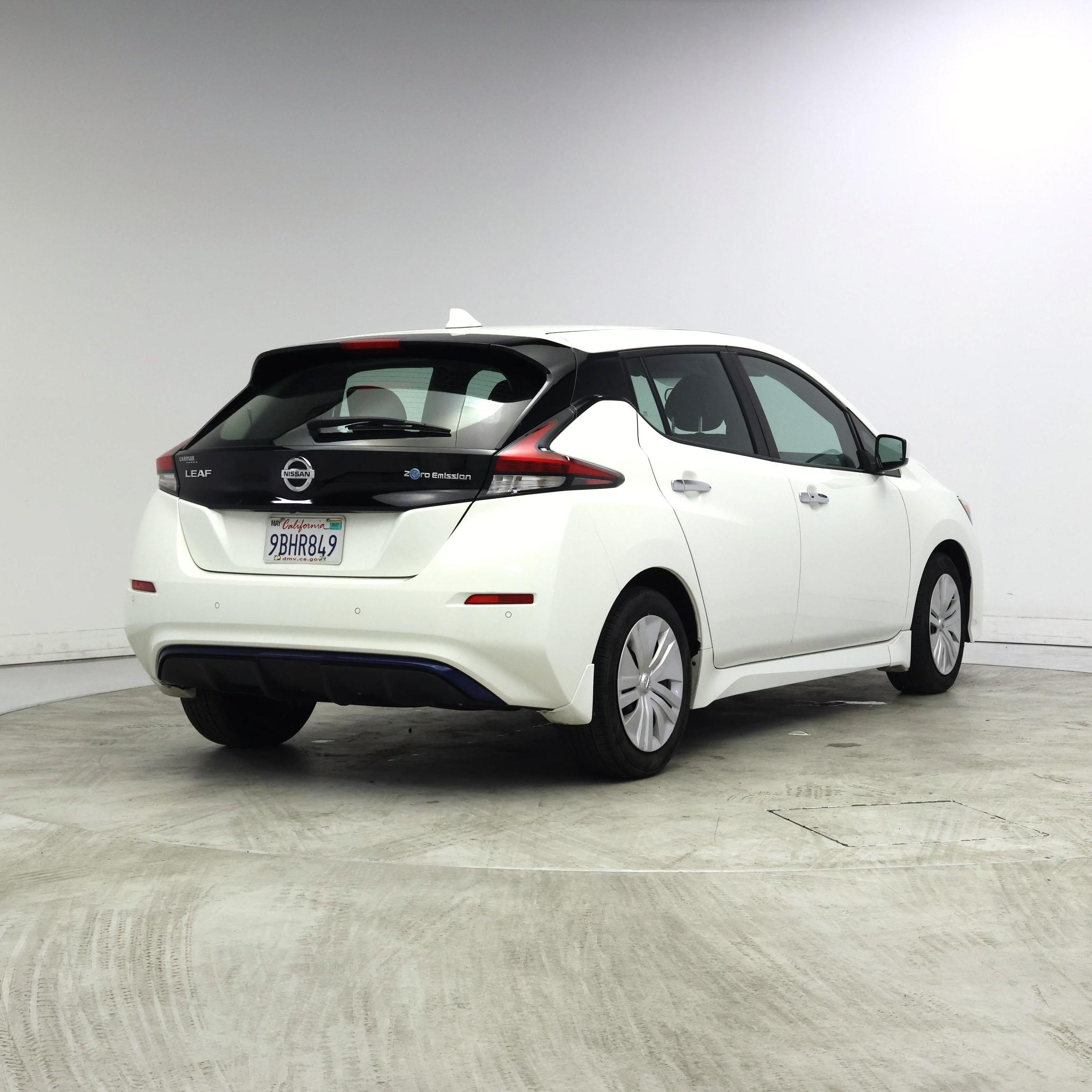 Thumbnail: 2022 Nissan Leaf - 8