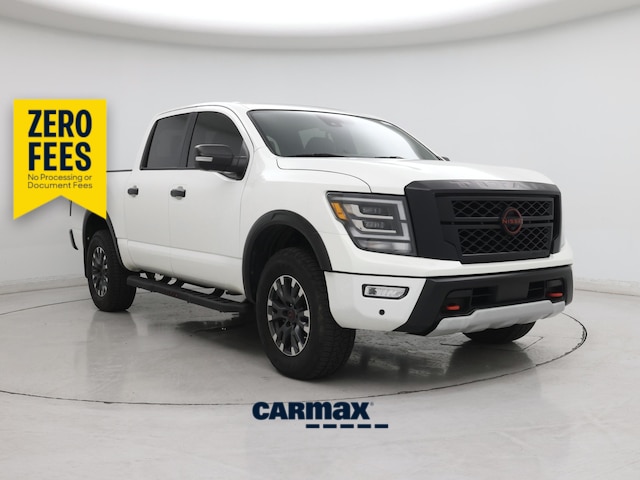 White 2024 Nissan Titan Pickup Truck Four-Wheel Drive Automatic