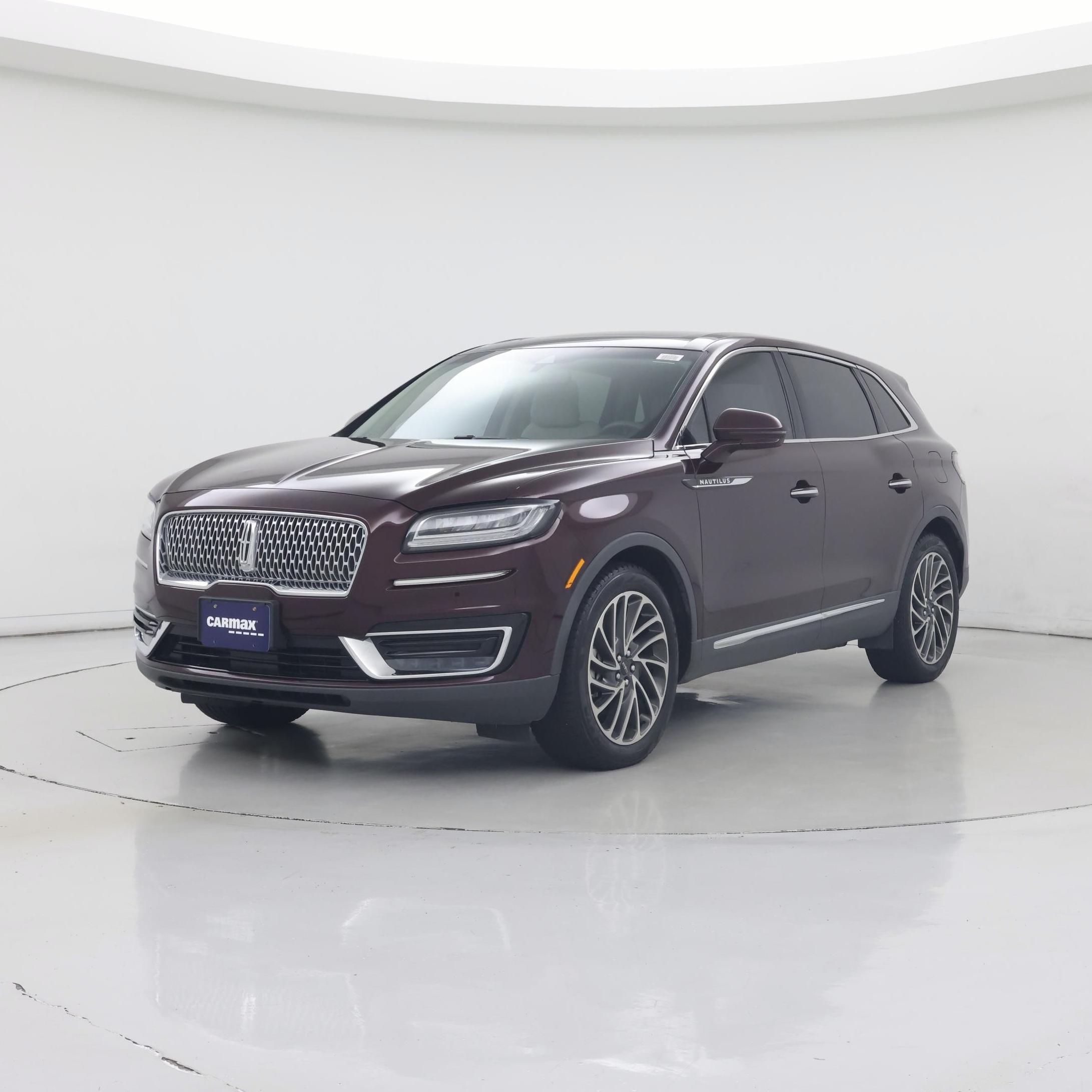 Thumbnail: 2019 Lincoln Nautilus - 4