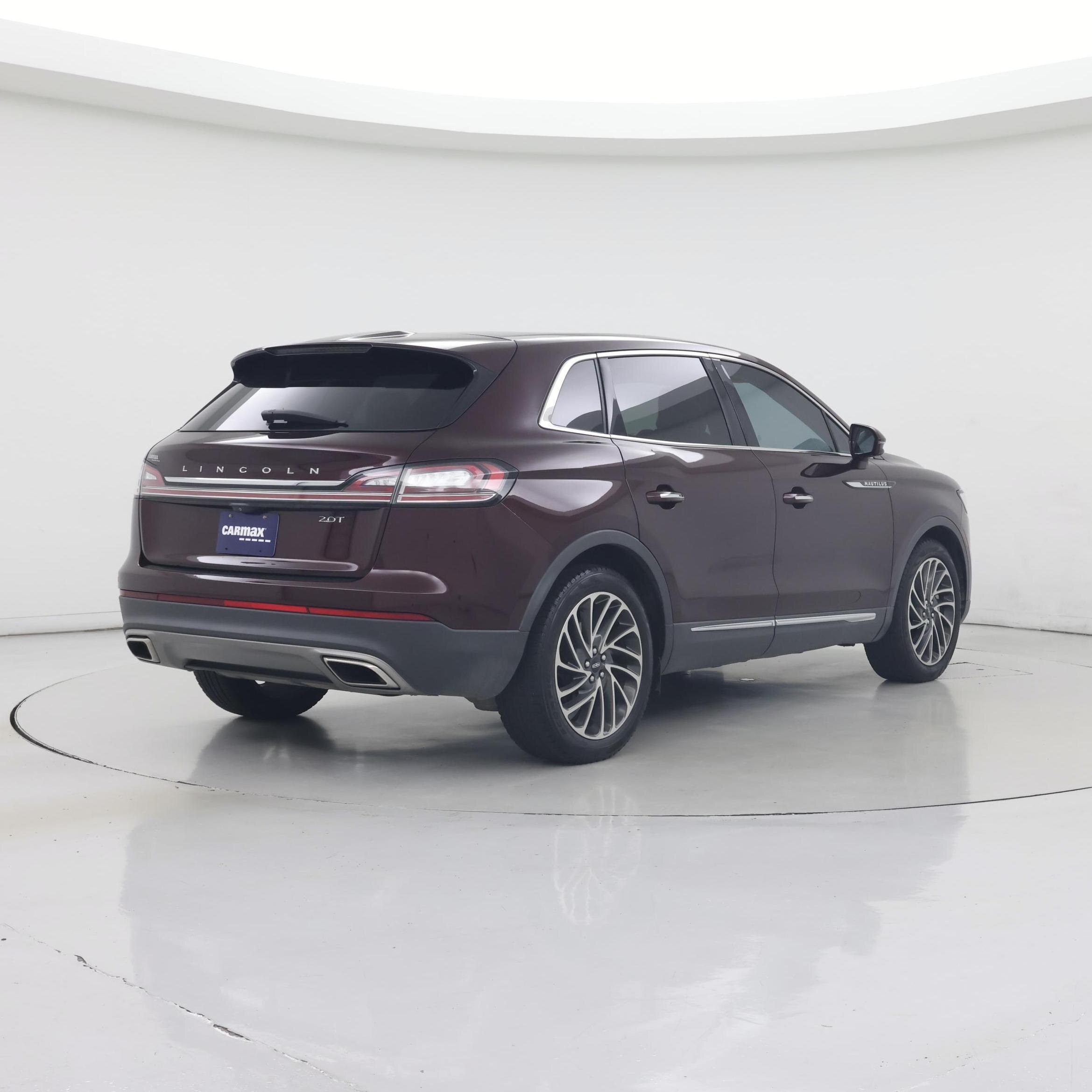 Thumbnail: 2019 Lincoln Nautilus - 8