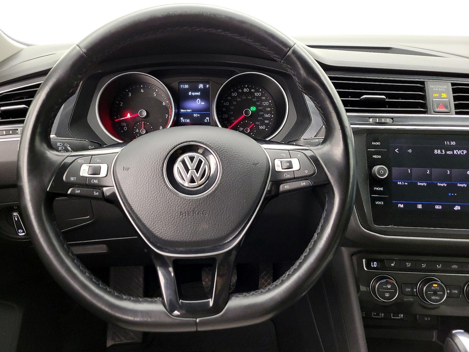 2018 Volkswagen Tiguan SE - Photo 11