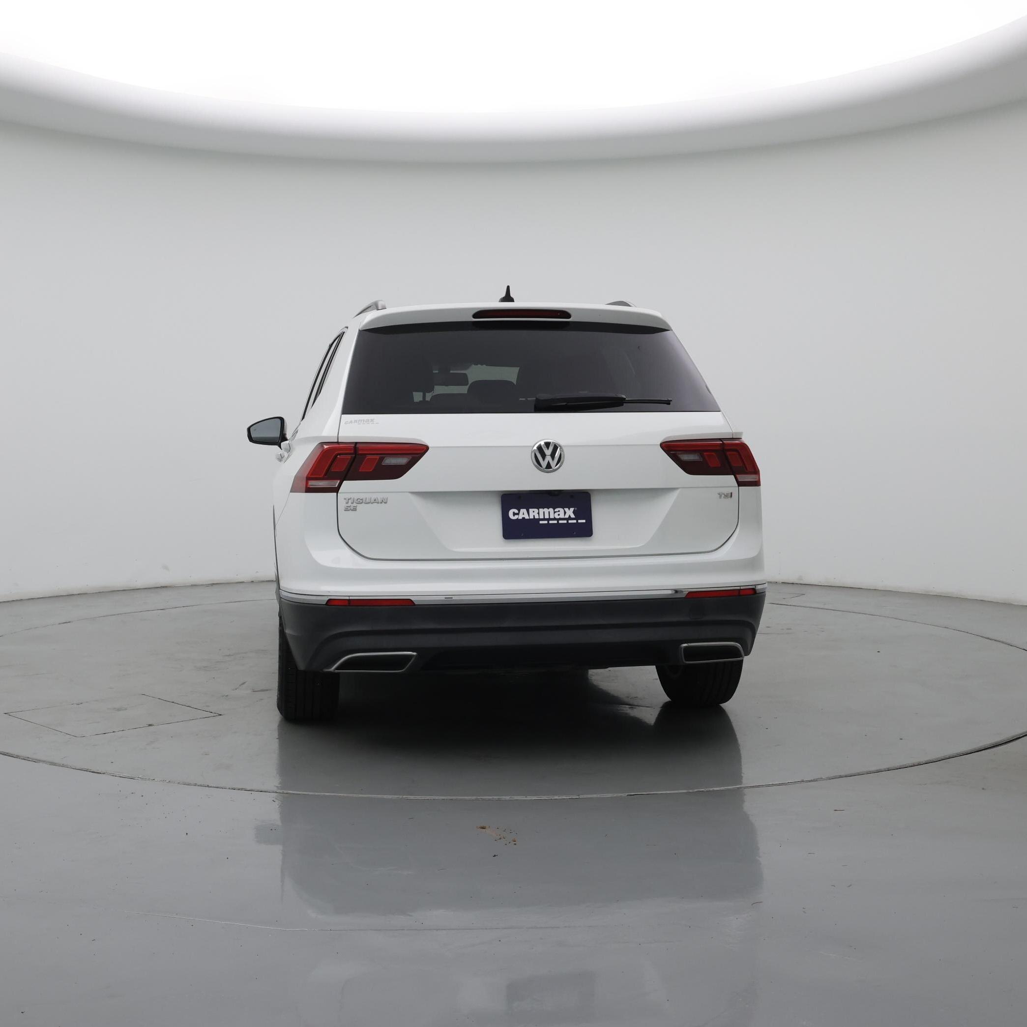 Thumbnail: 2018 Volkswagen Tiguan - 6