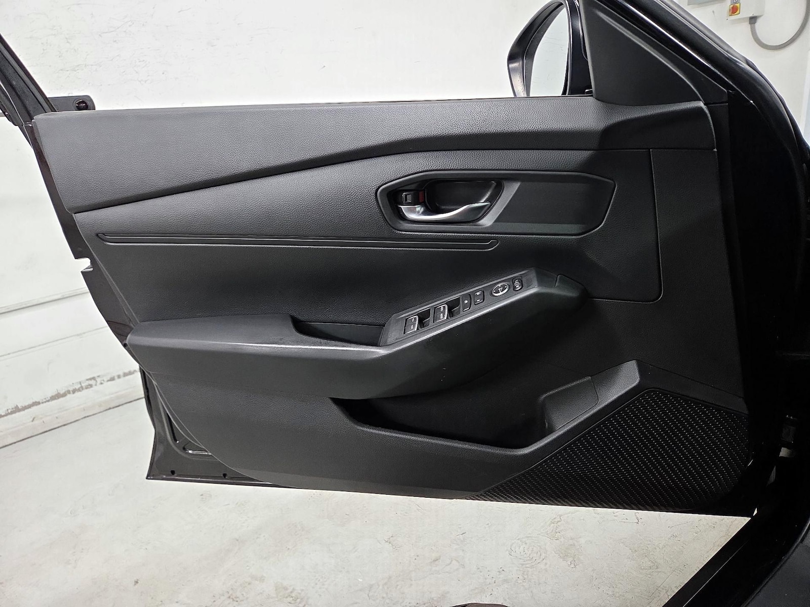 2024 Honda Accord LX - Photo 13