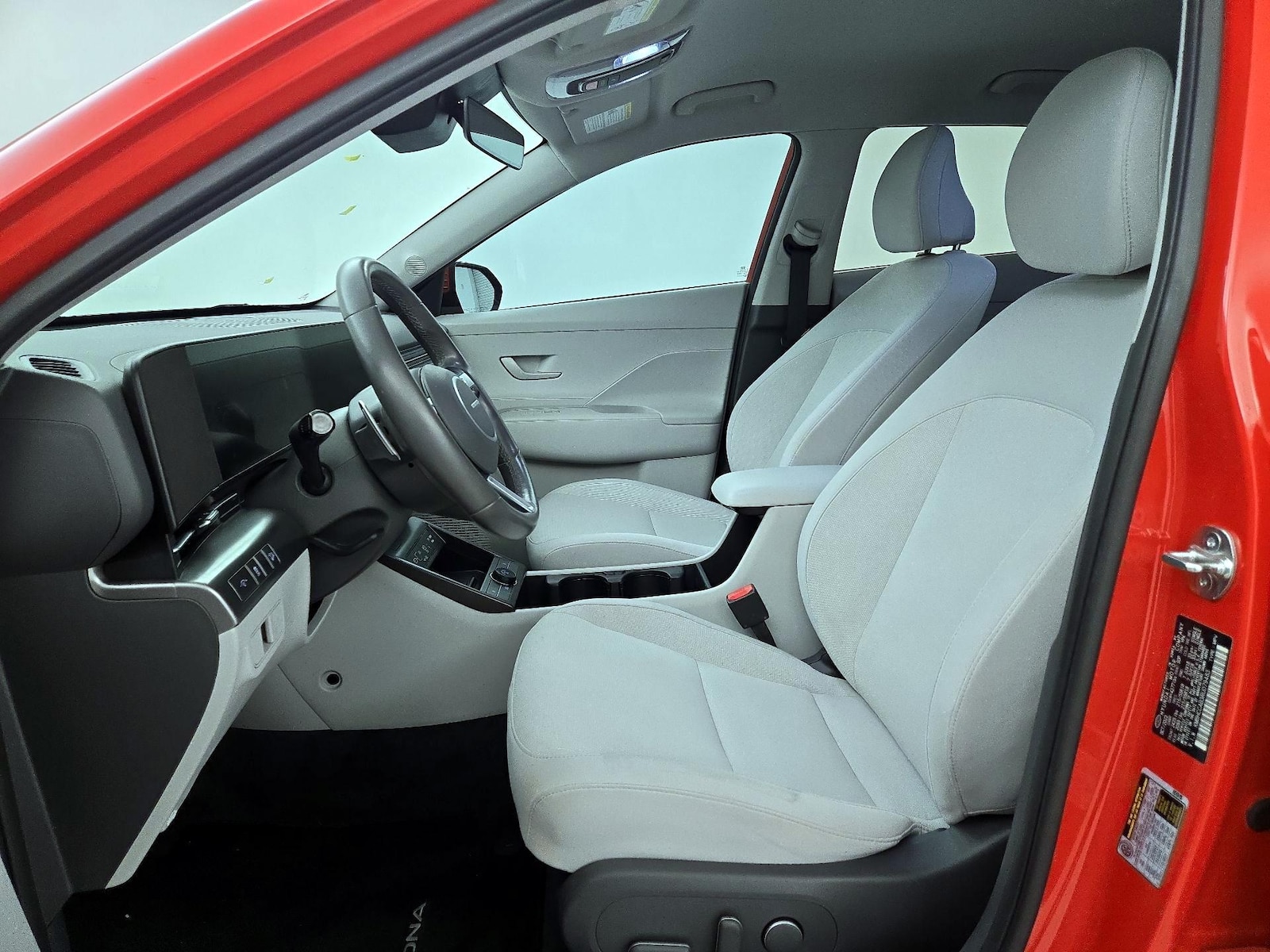2024 Hyundai Kona SEL - Photo 12
