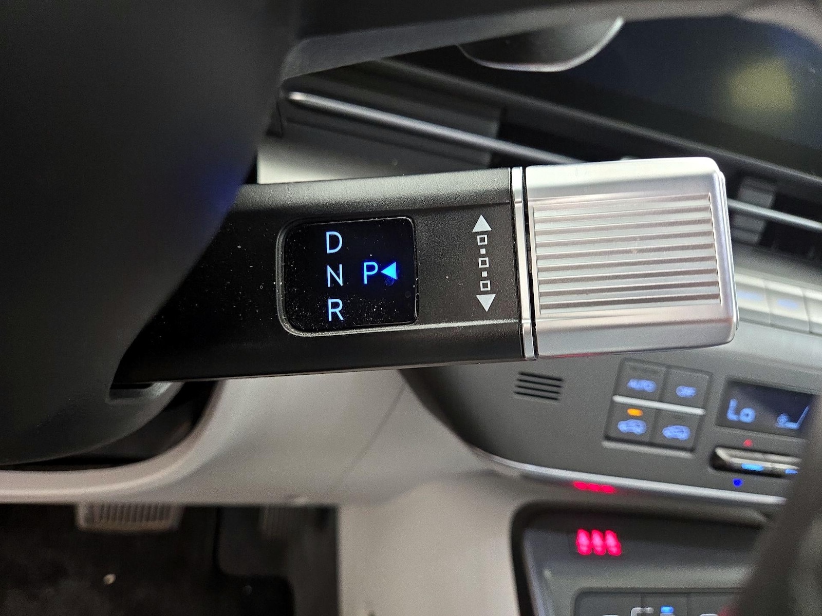 2024 Hyundai Kona SEL - Photo 19