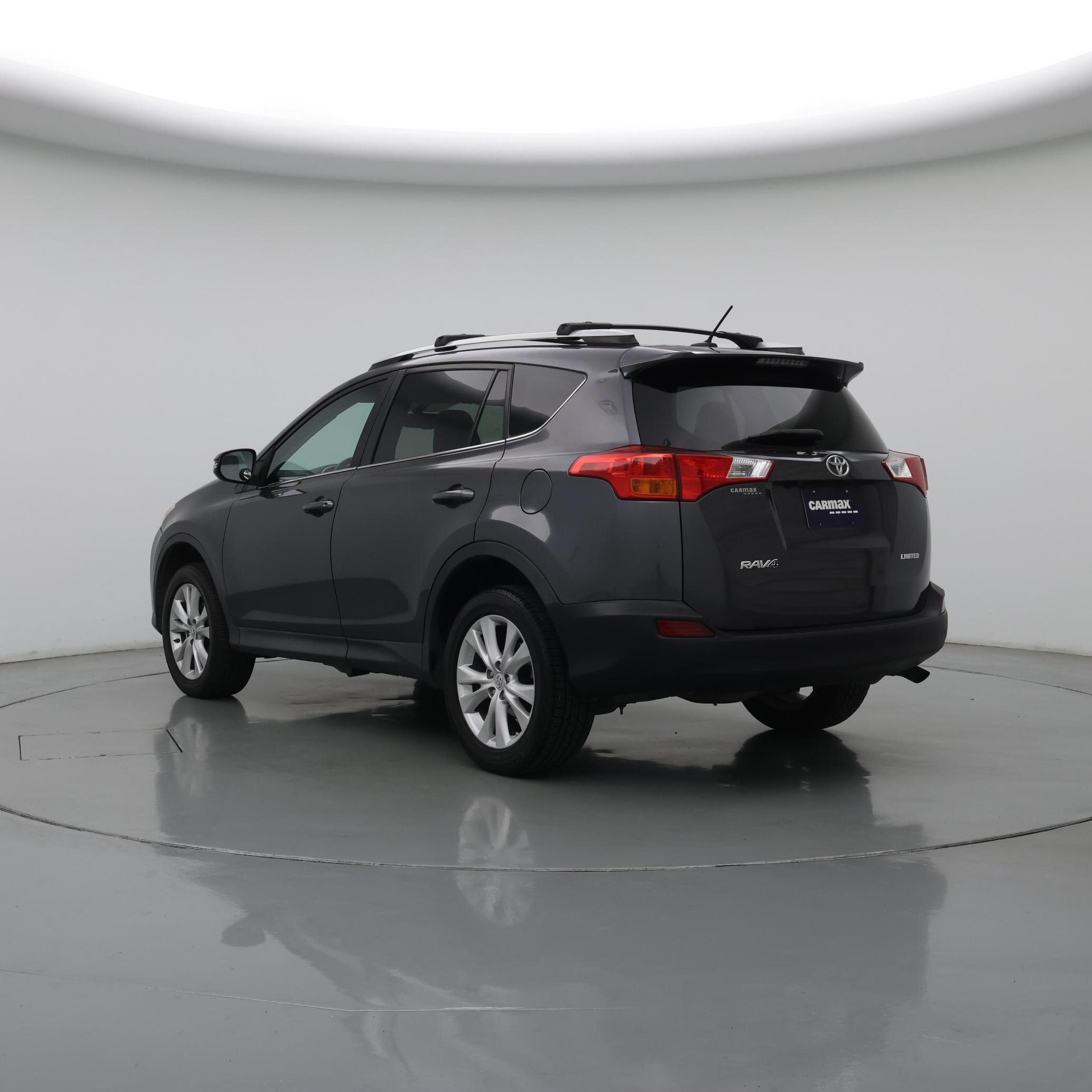Thumbnail: 2015 Toyota RAV4 - 2