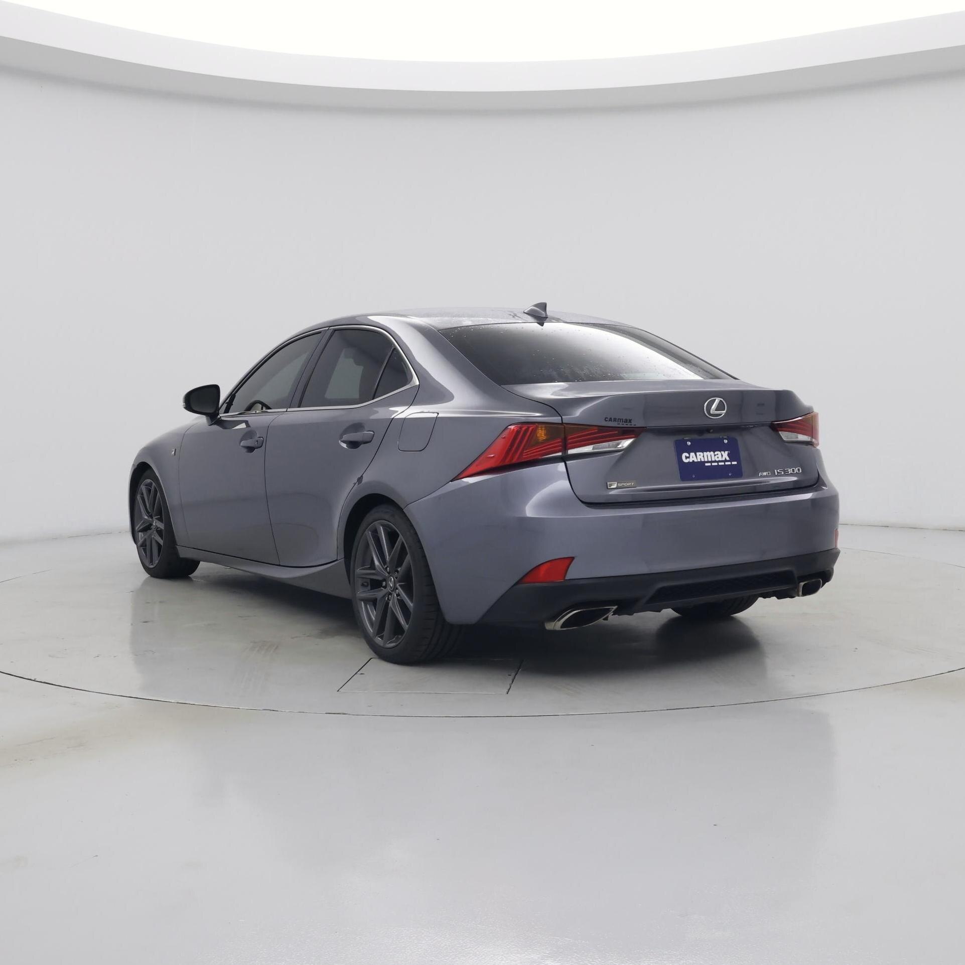 Thumbnail: 2019 Lexus IS - 2