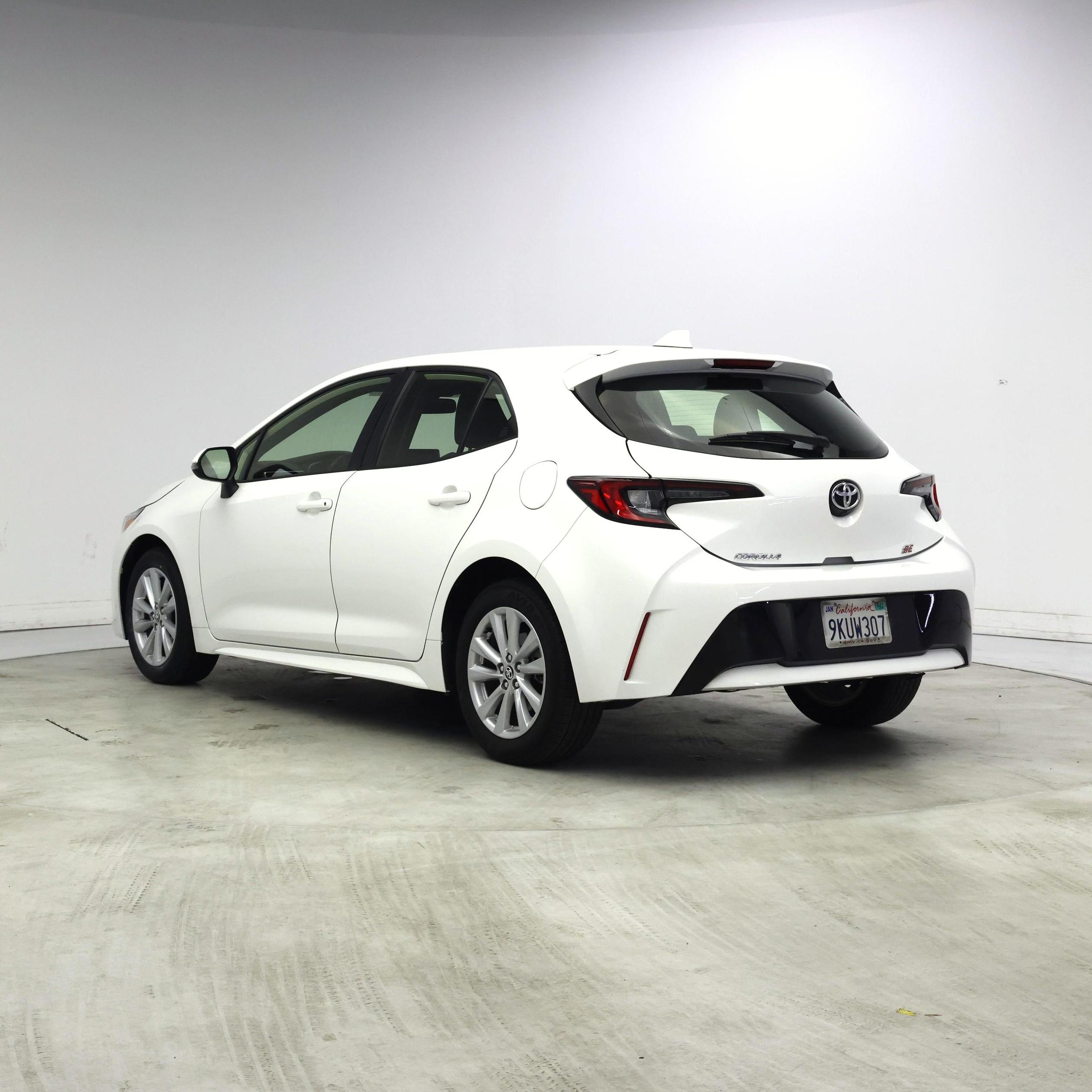 Thumbnail: 2024 Toyota Corolla - 2