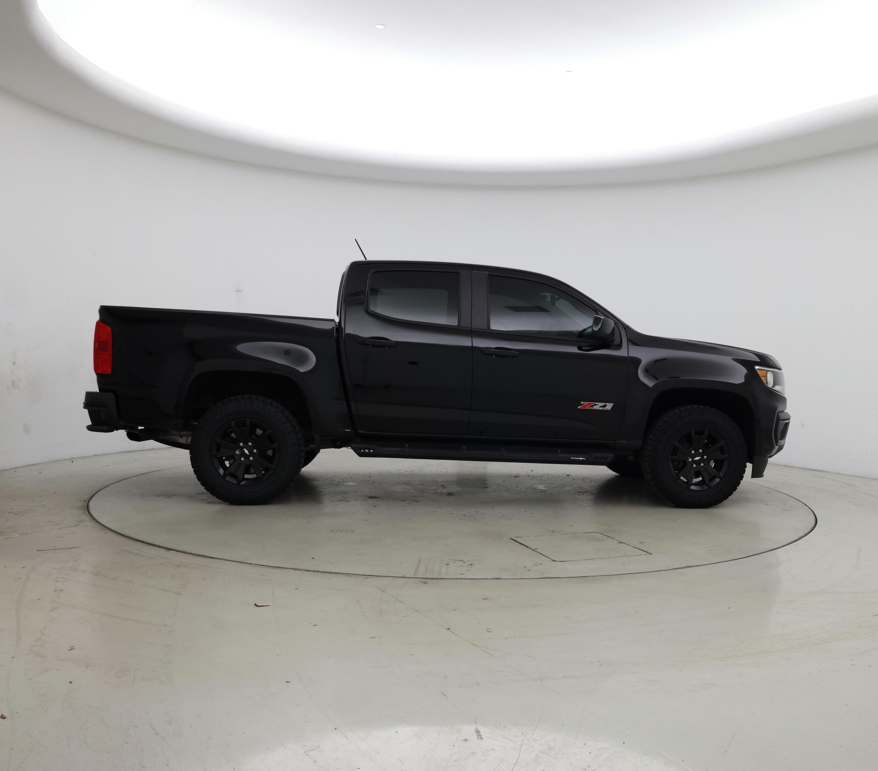Thumbnail: 2022 Chevrolet Colorado - 7
