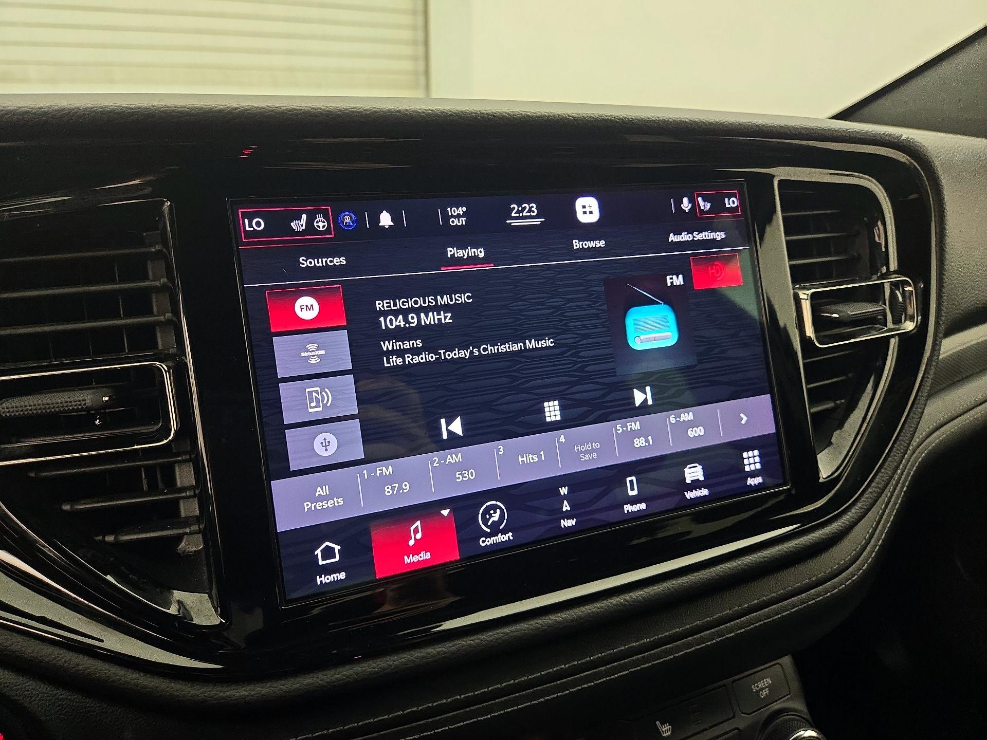 Thumbnail: 2021 Dodge Durango - 15