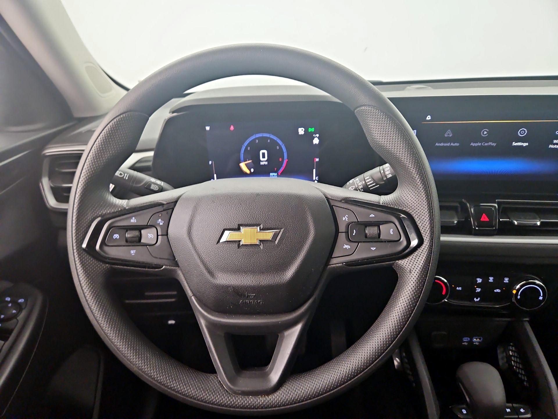 Thumbnail: 2025 Chevrolet TrailBlazer - 10