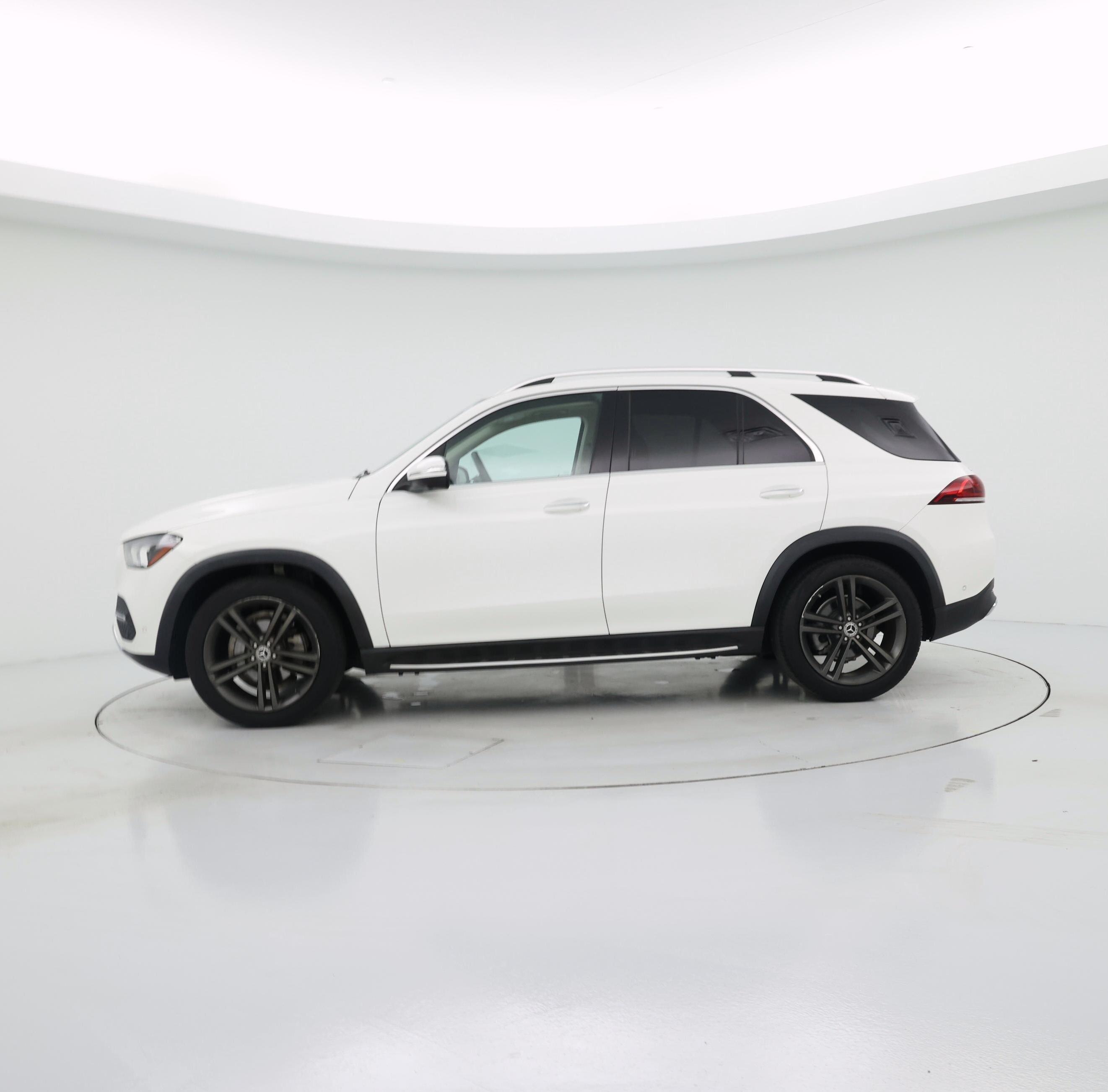 Thumbnail: 2020 Mercedes-Benz GLE - 3