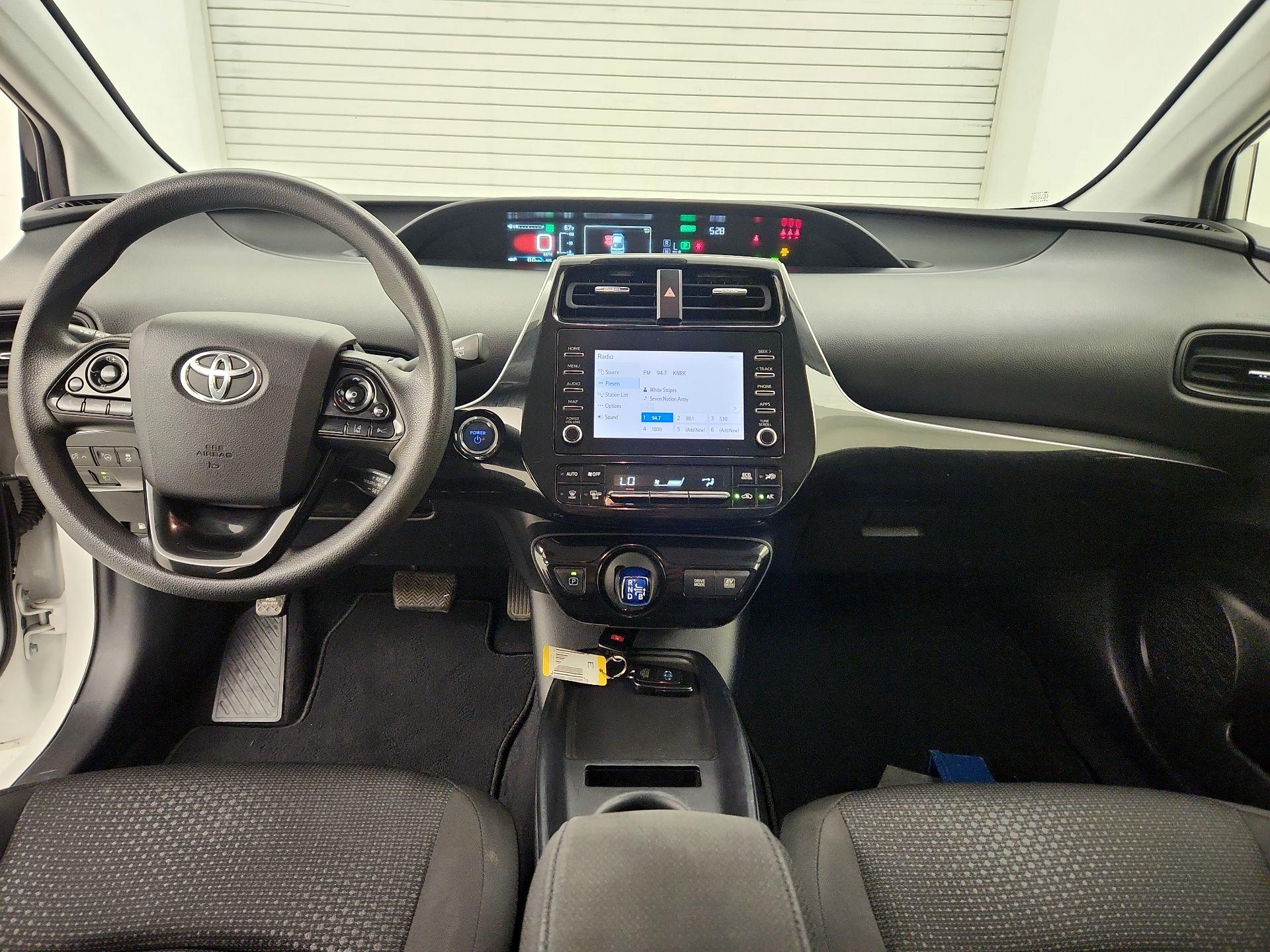Thumbnail: 2020 Toyota Prius - 9