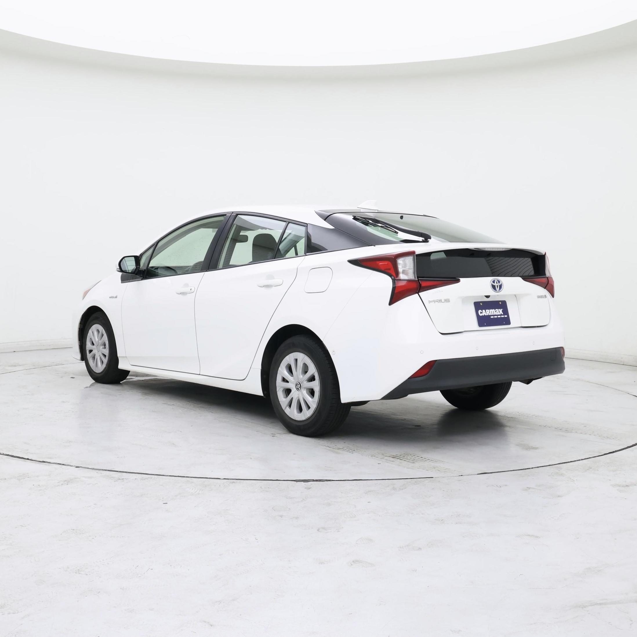 Thumbnail: 2020 Toyota Prius - 2