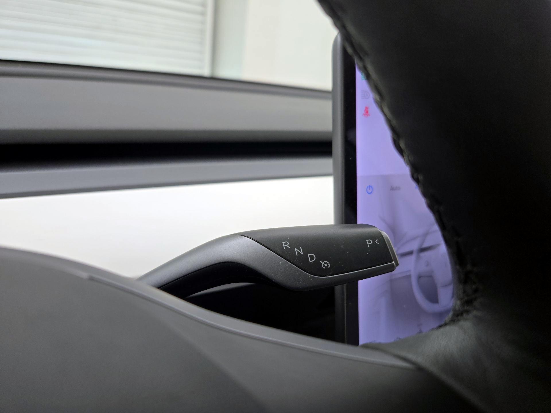 Thumbnail: 2022 Tesla Model 3 - 16