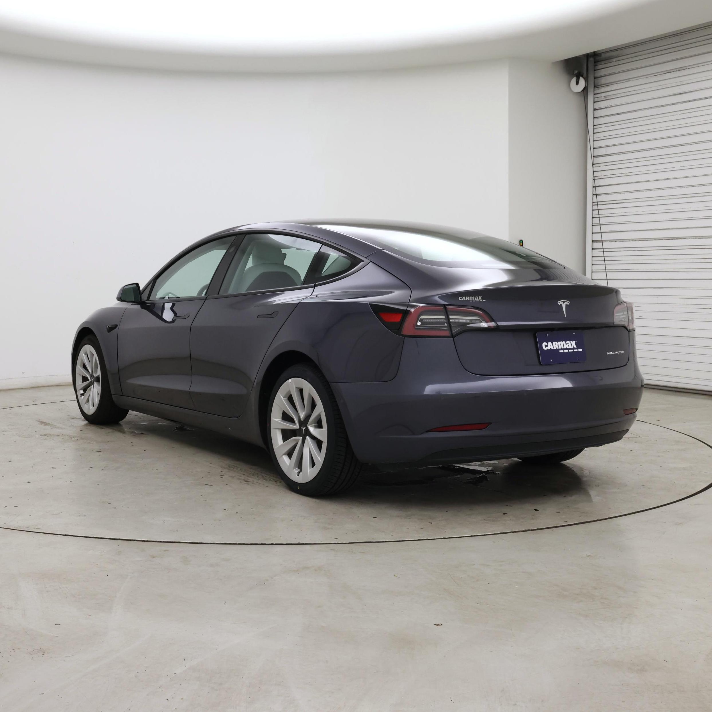 Thumbnail: 2022 Tesla Model 3 - 2