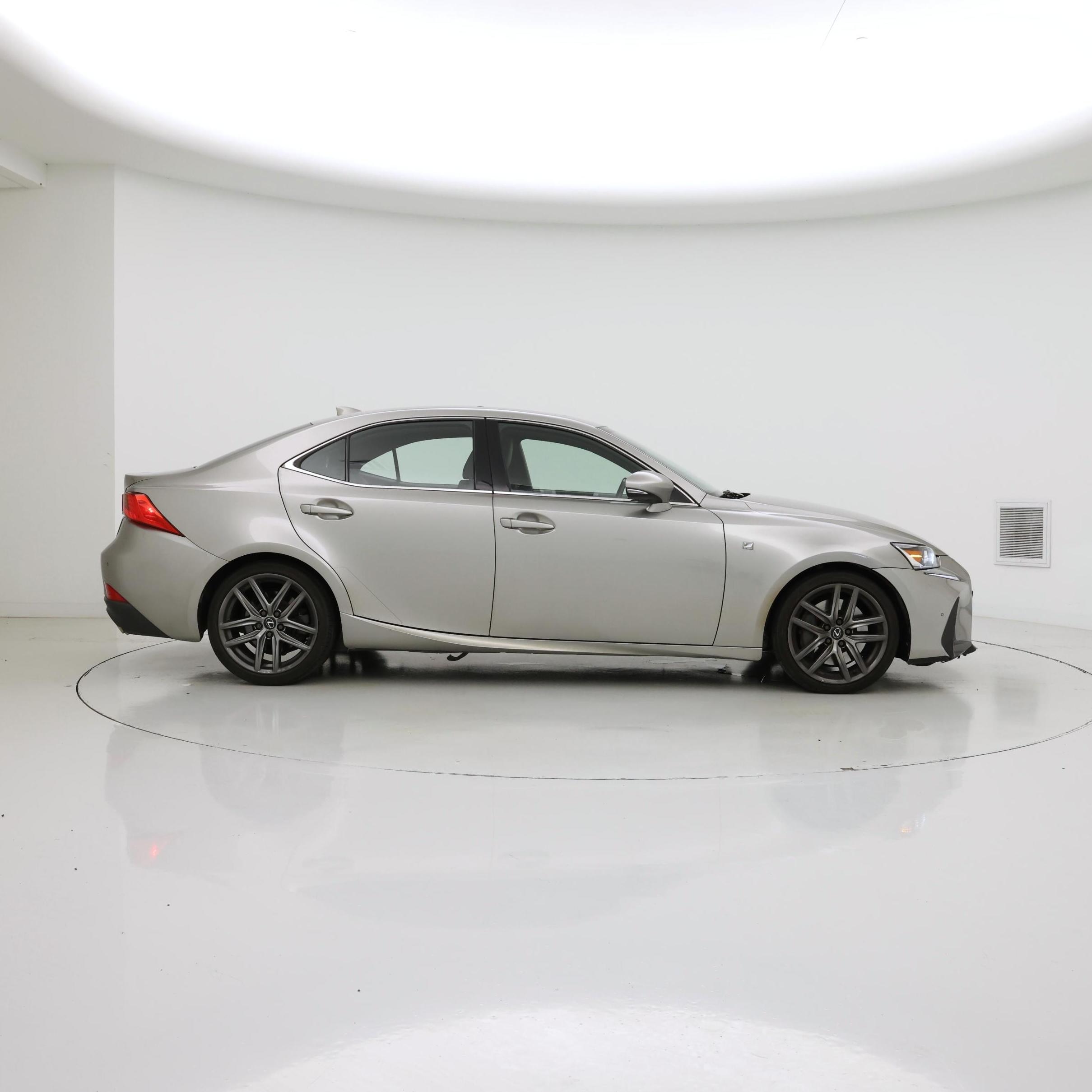 Thumbnail: 2020 Lexus IS - 7