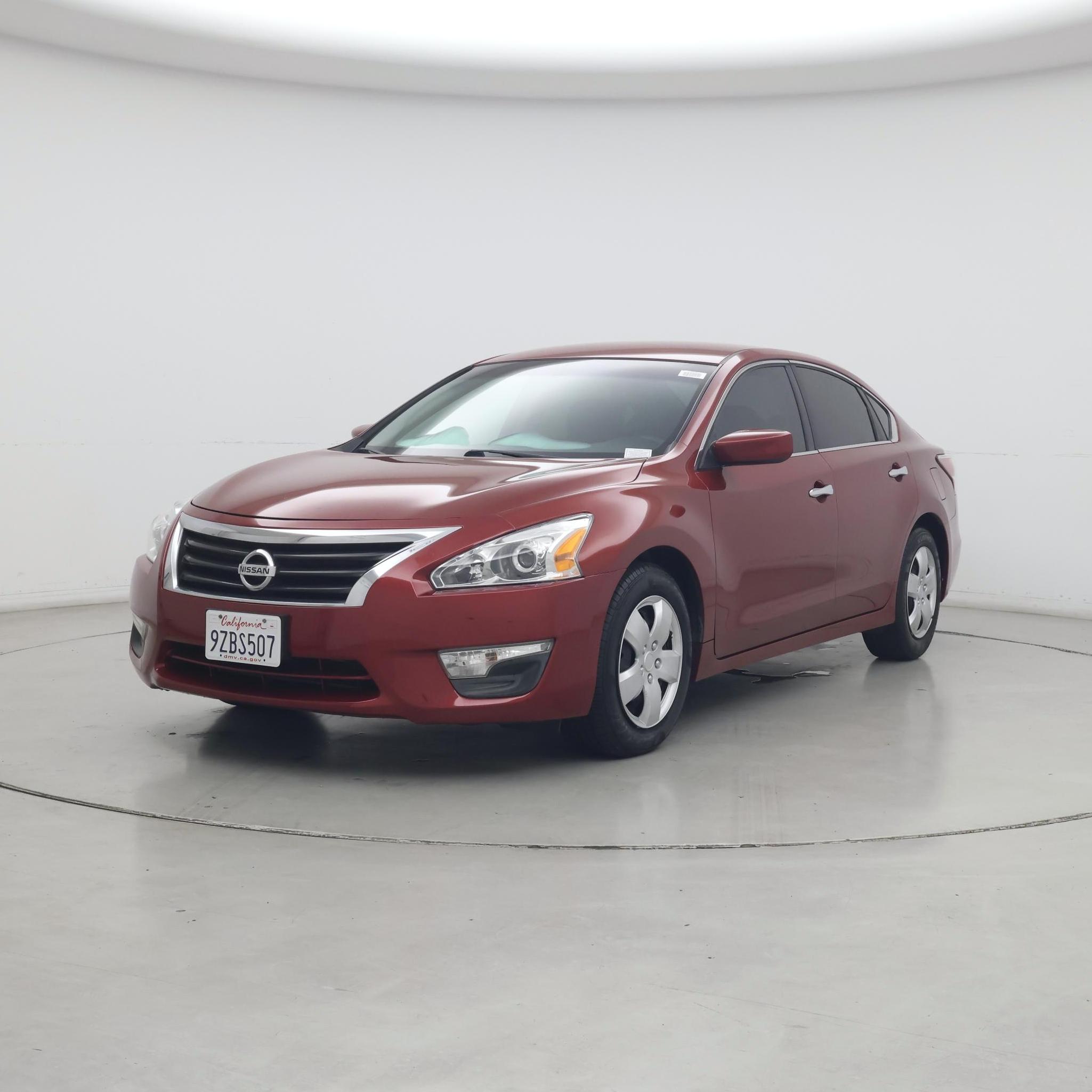 Thumbnail: 2014 Nissan Altima - 4