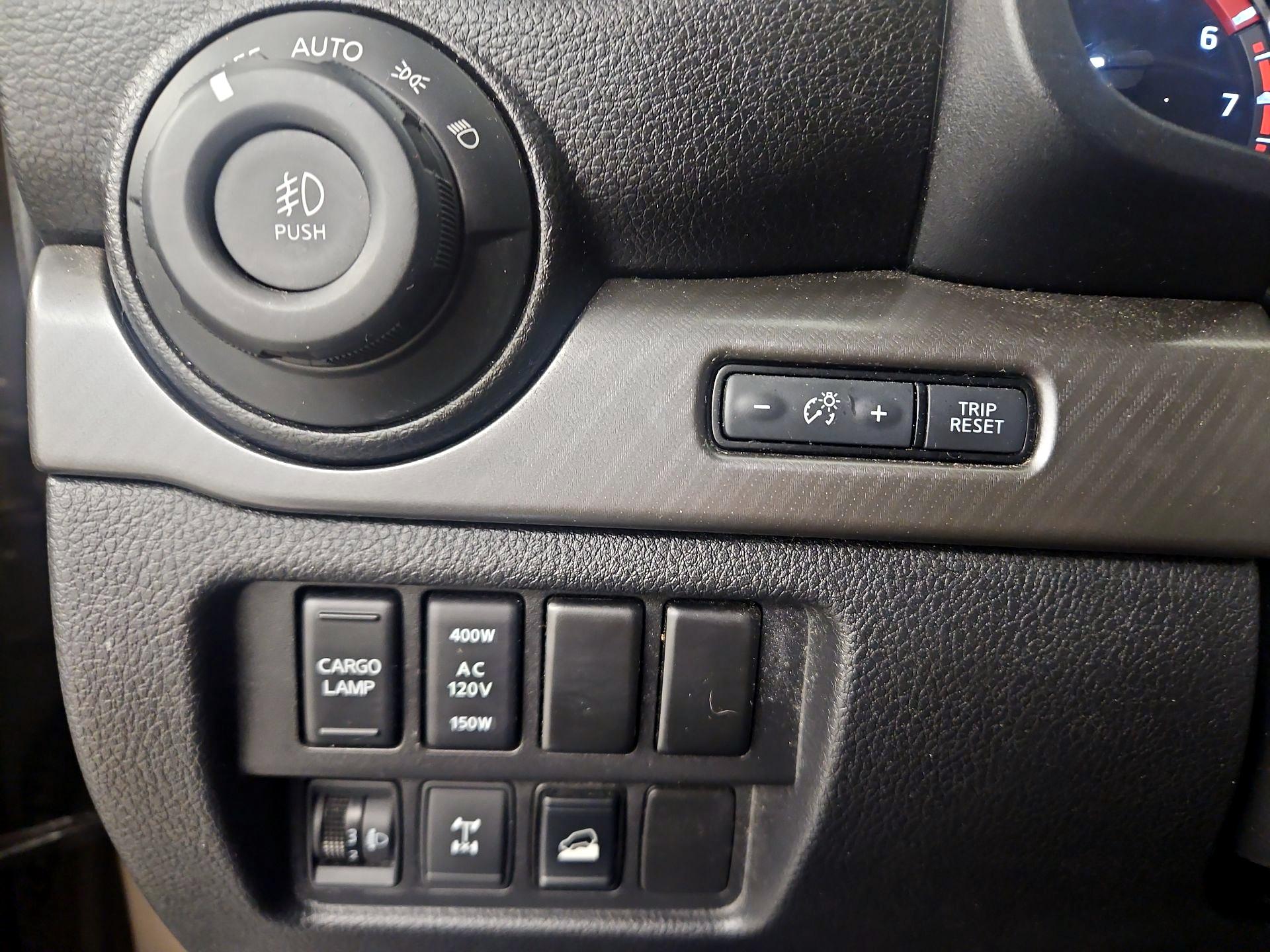 Thumbnail: 2021 Nissan Titan - 13