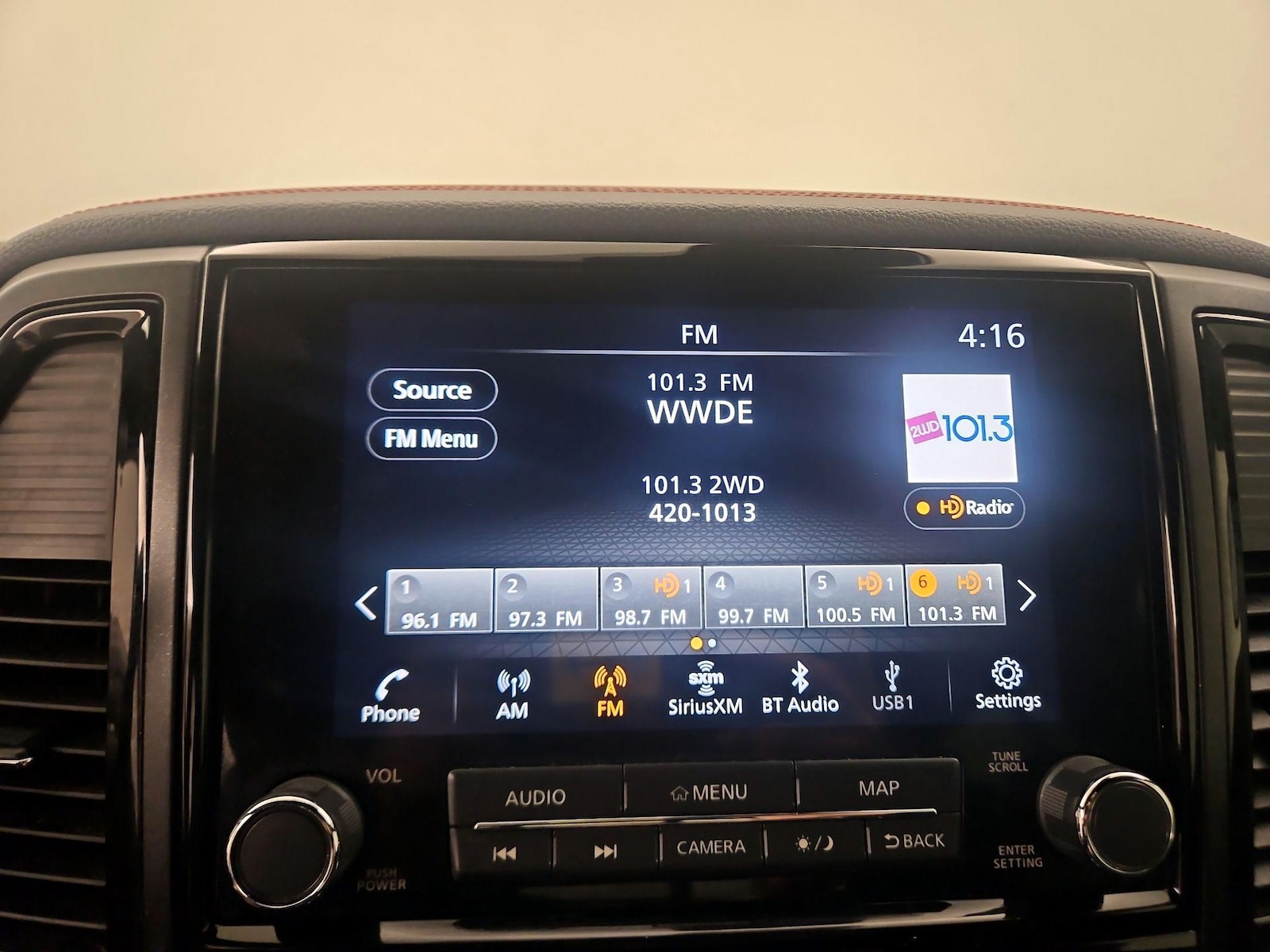 2021 Nissan Titan PRO-4X - Photo 16