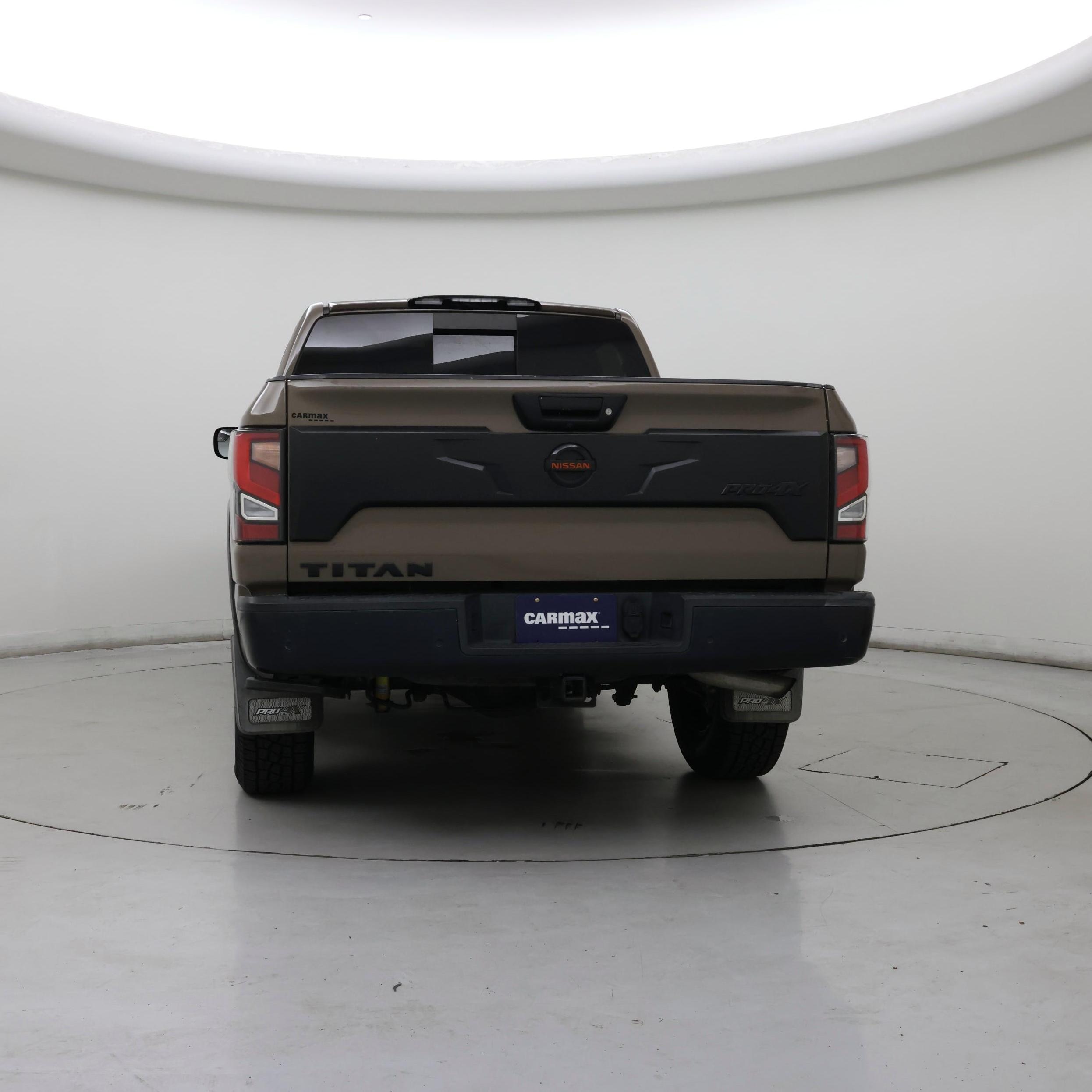Thumbnail: 2021 Nissan Titan - 6