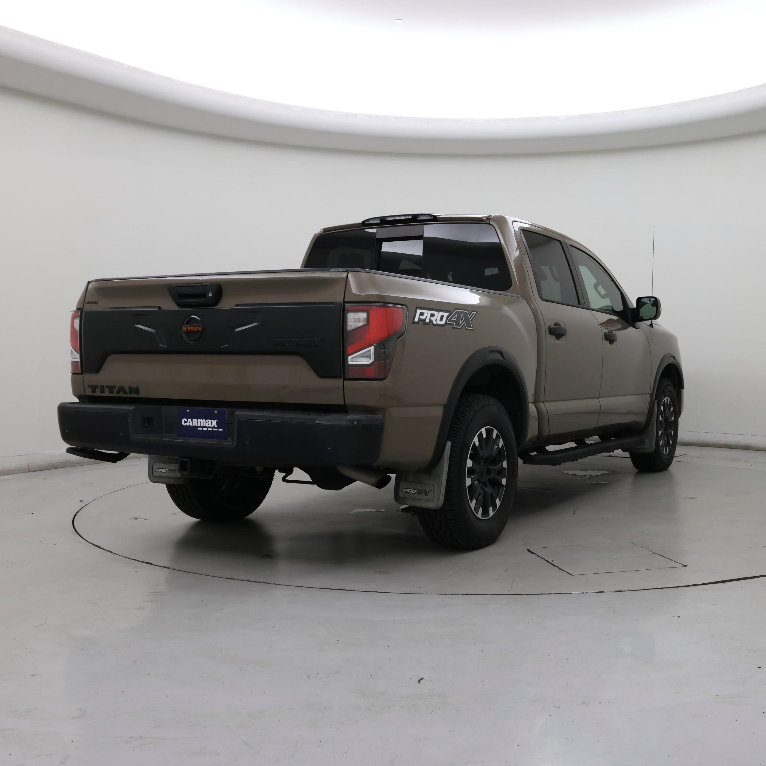 Thumbnail: 2021 Nissan Titan - 8