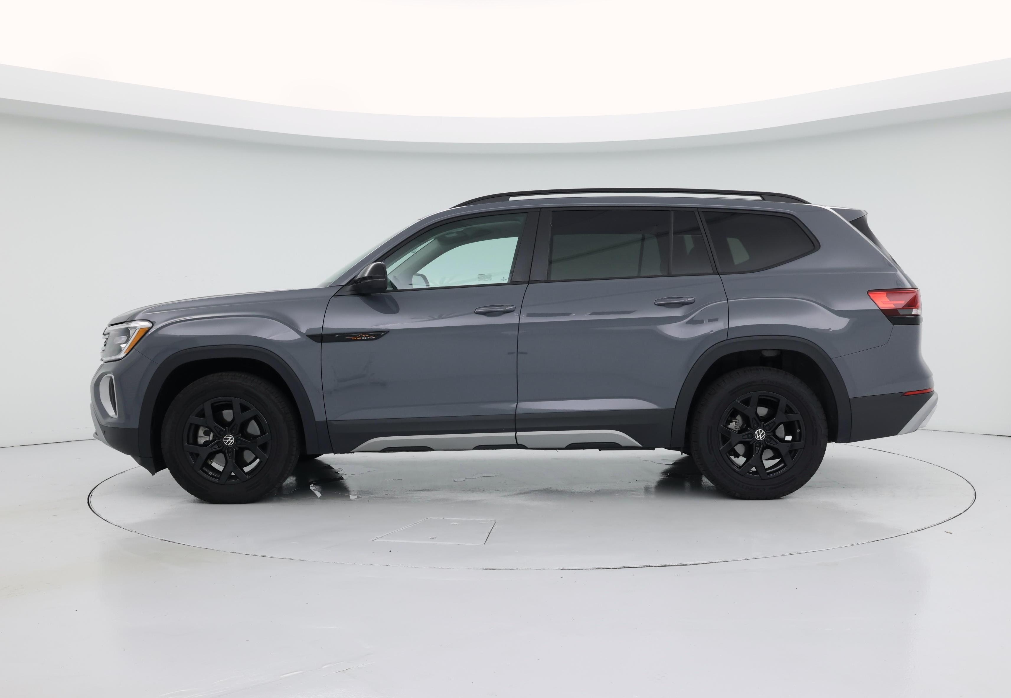Thumbnail: 2025 Volkswagen Atlas - 3