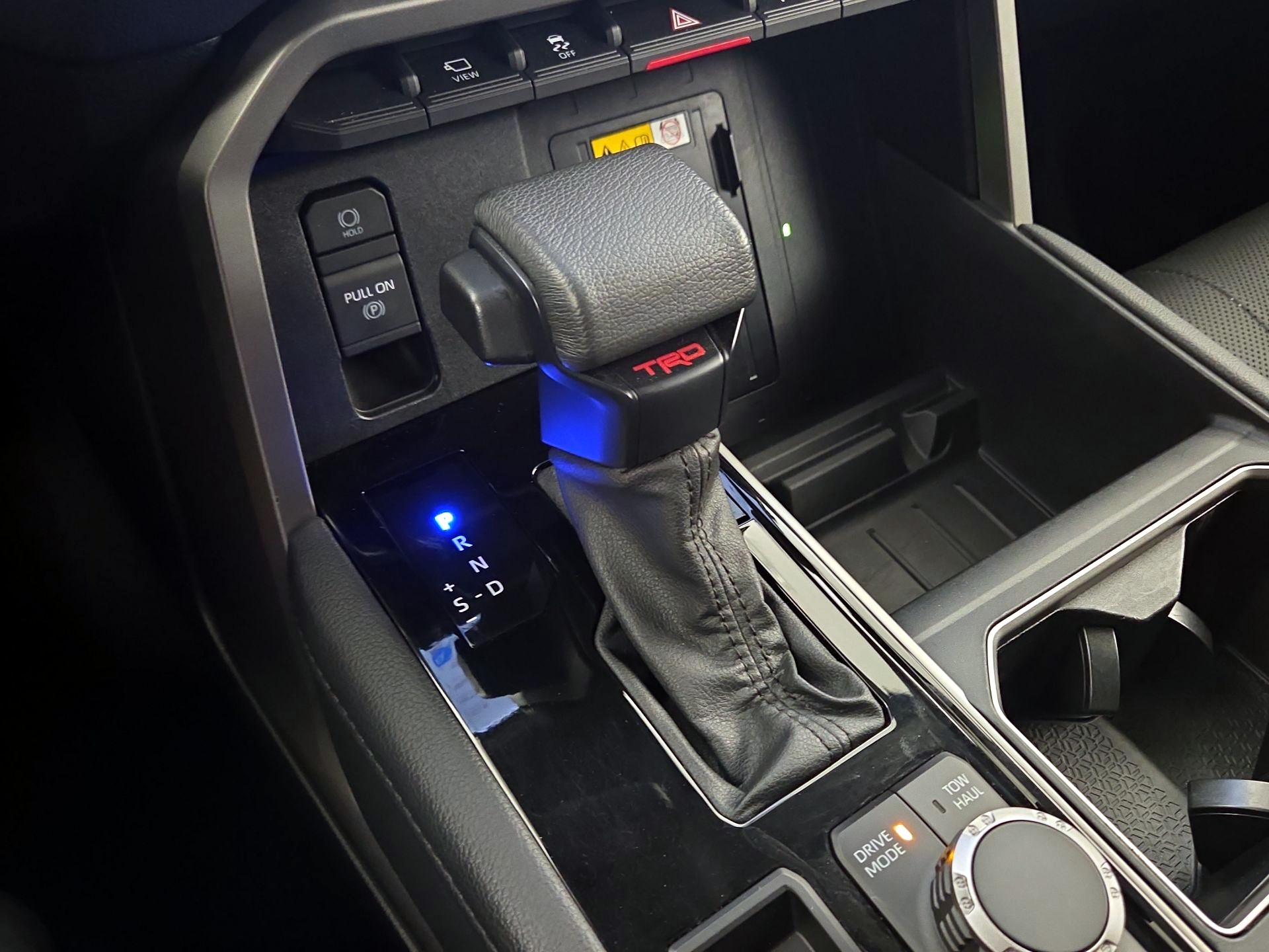 Thumbnail: 2023 Toyota Tundra - 18