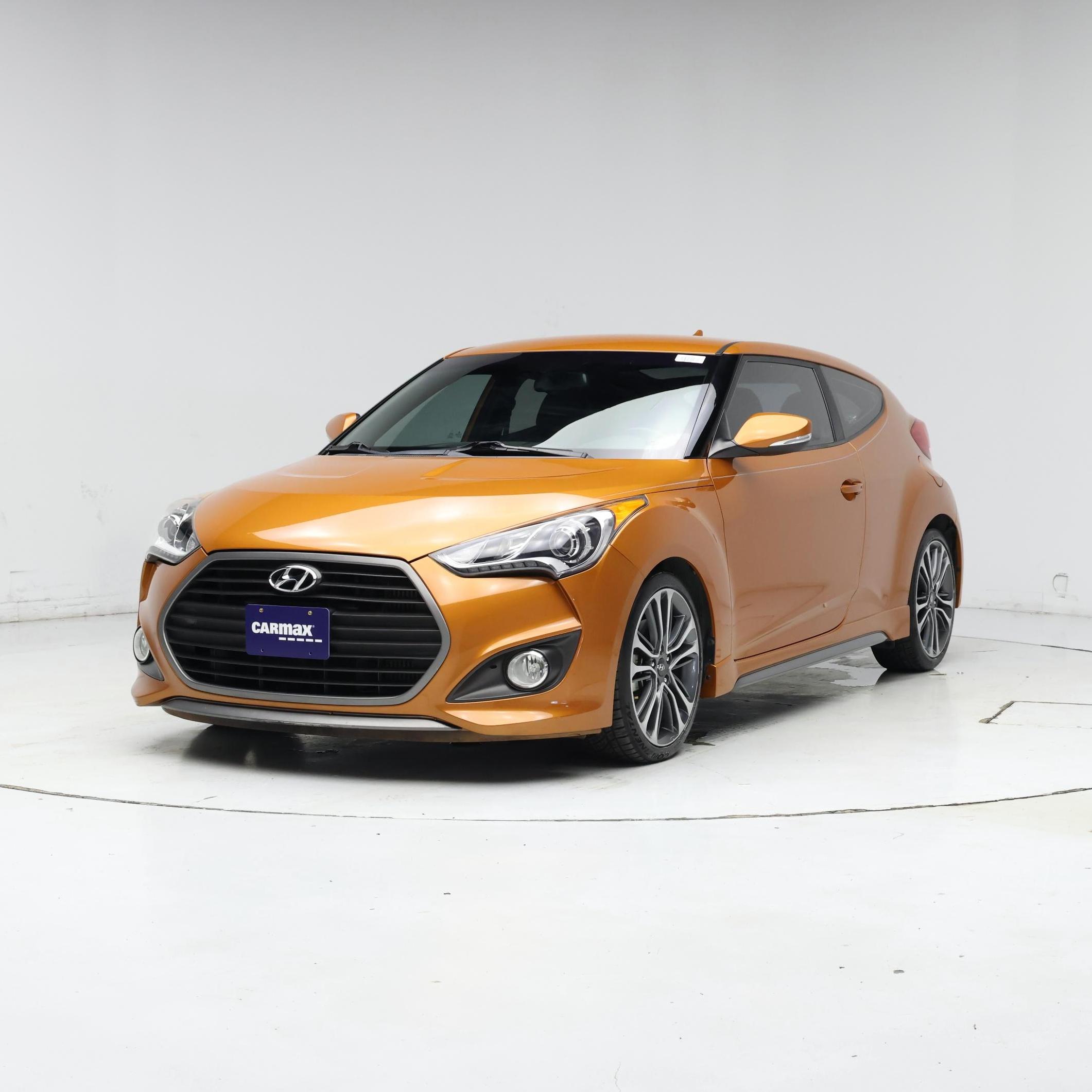 Thumbnail: 2016 Hyundai Veloster - 4