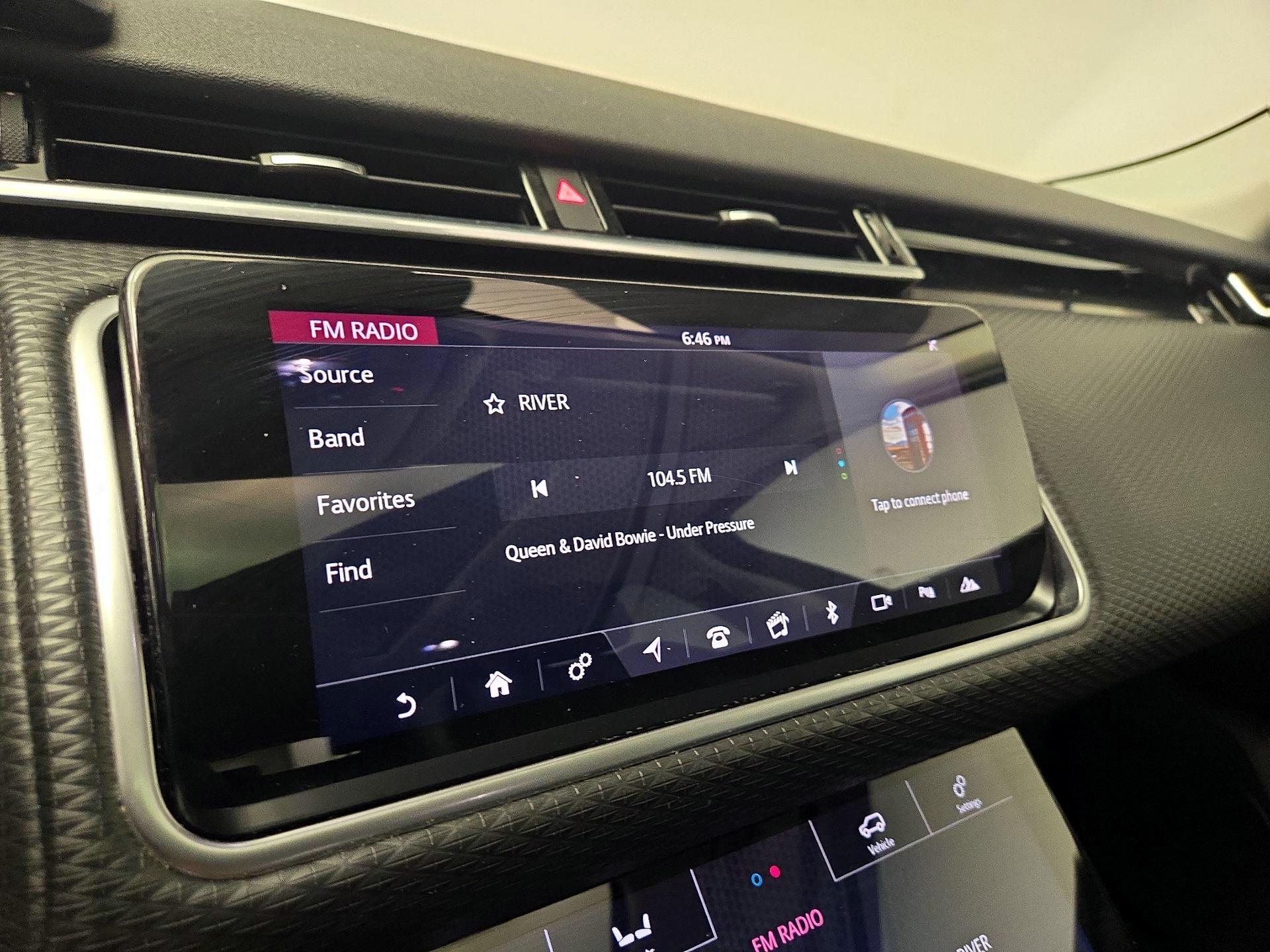 Thumbnail: 2020 Land Rover Range Rover Velar - 15